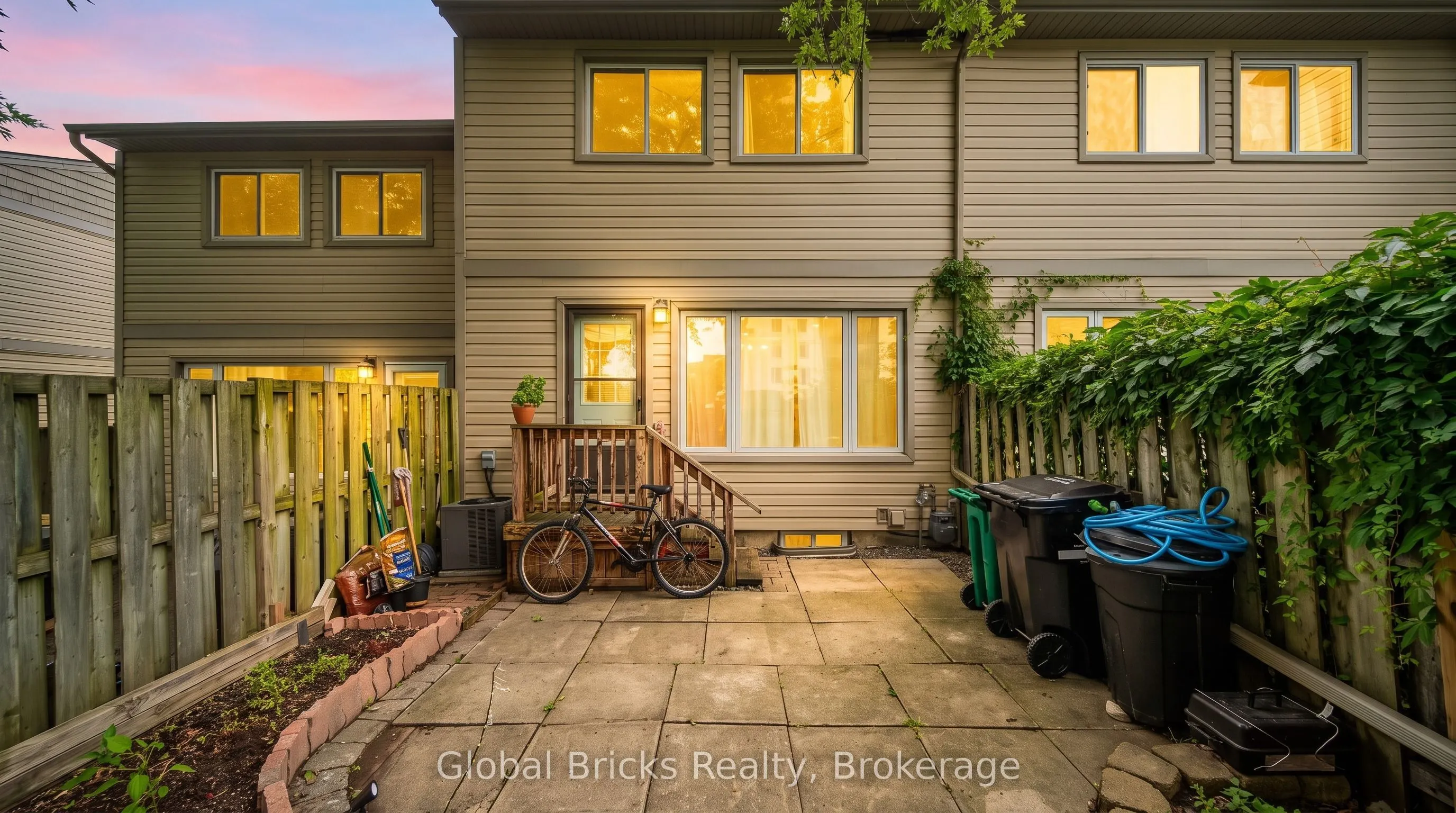 15 Green Valley Drive #27