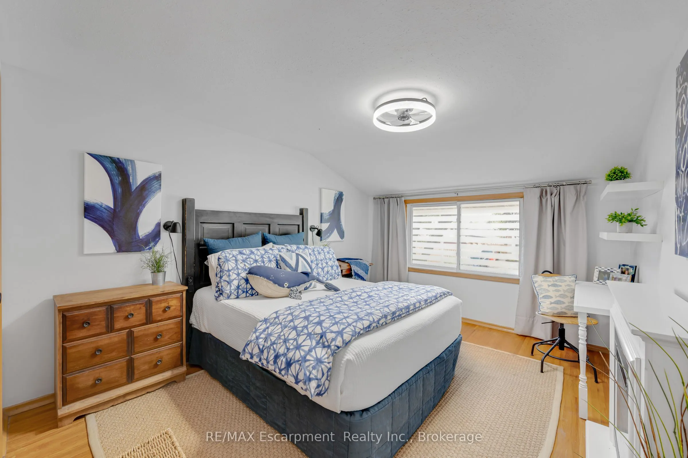 10 Goldfinch Road