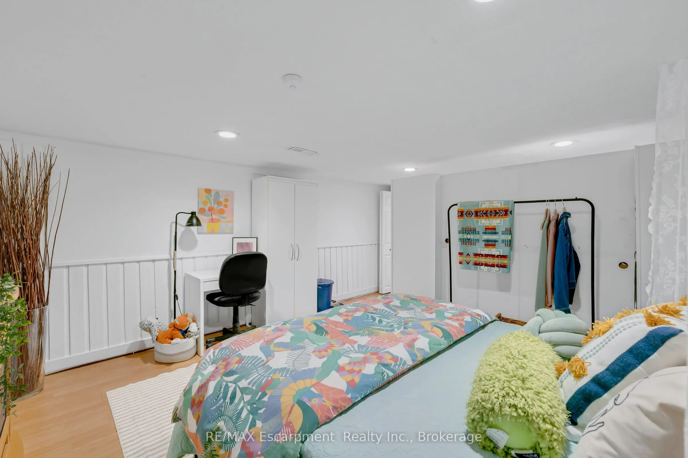 10 Goldfinch Road