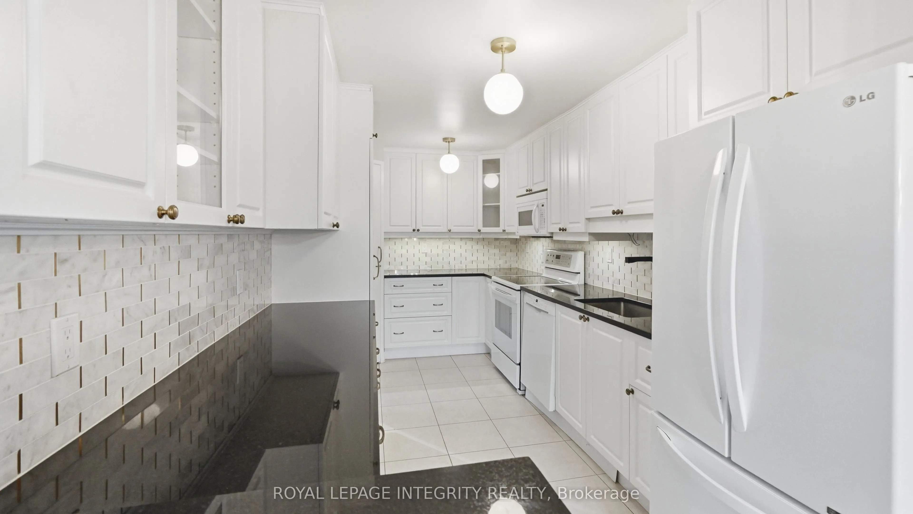 1080 Ormes Place #29