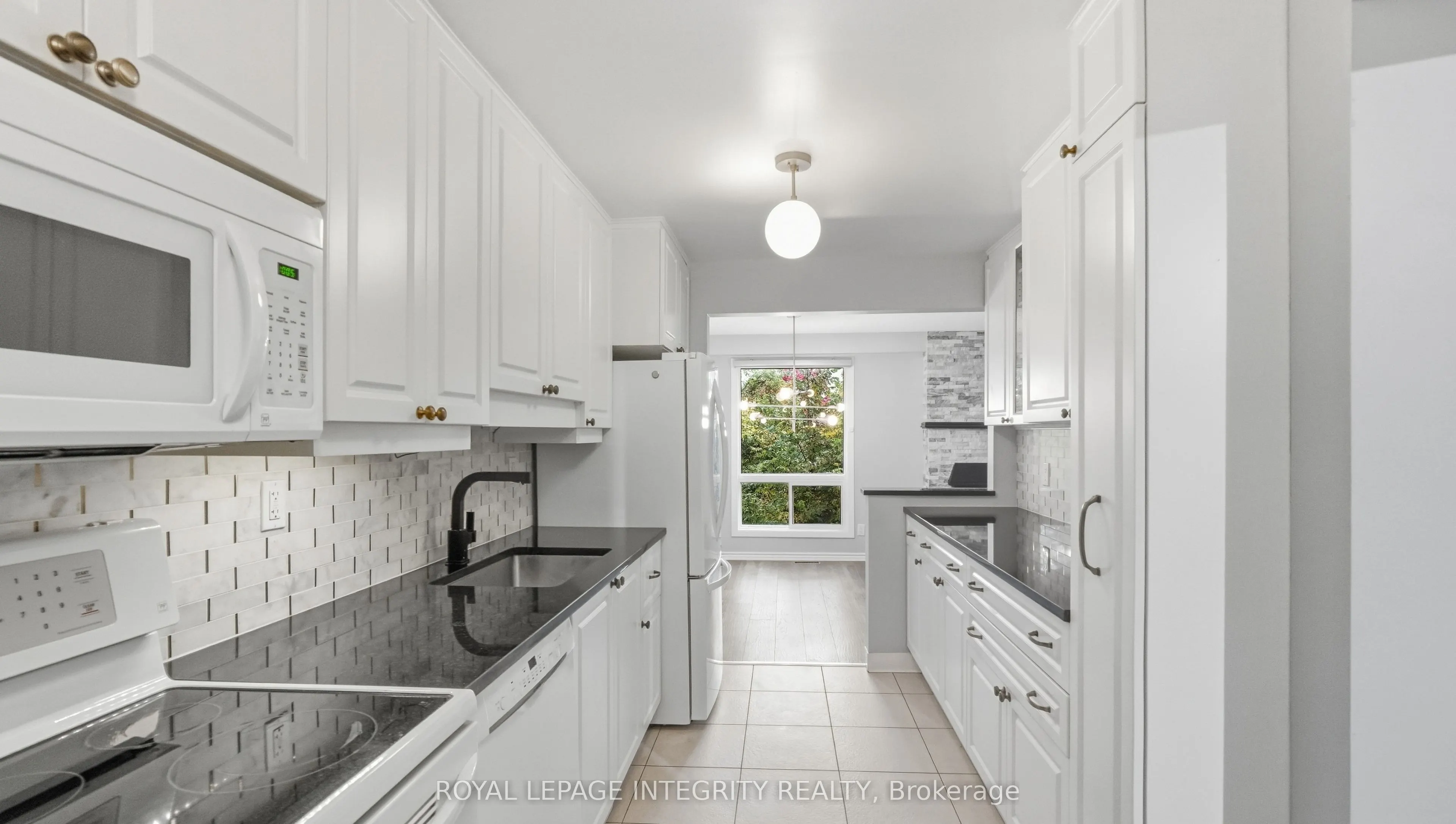1080 Ormes Place #29