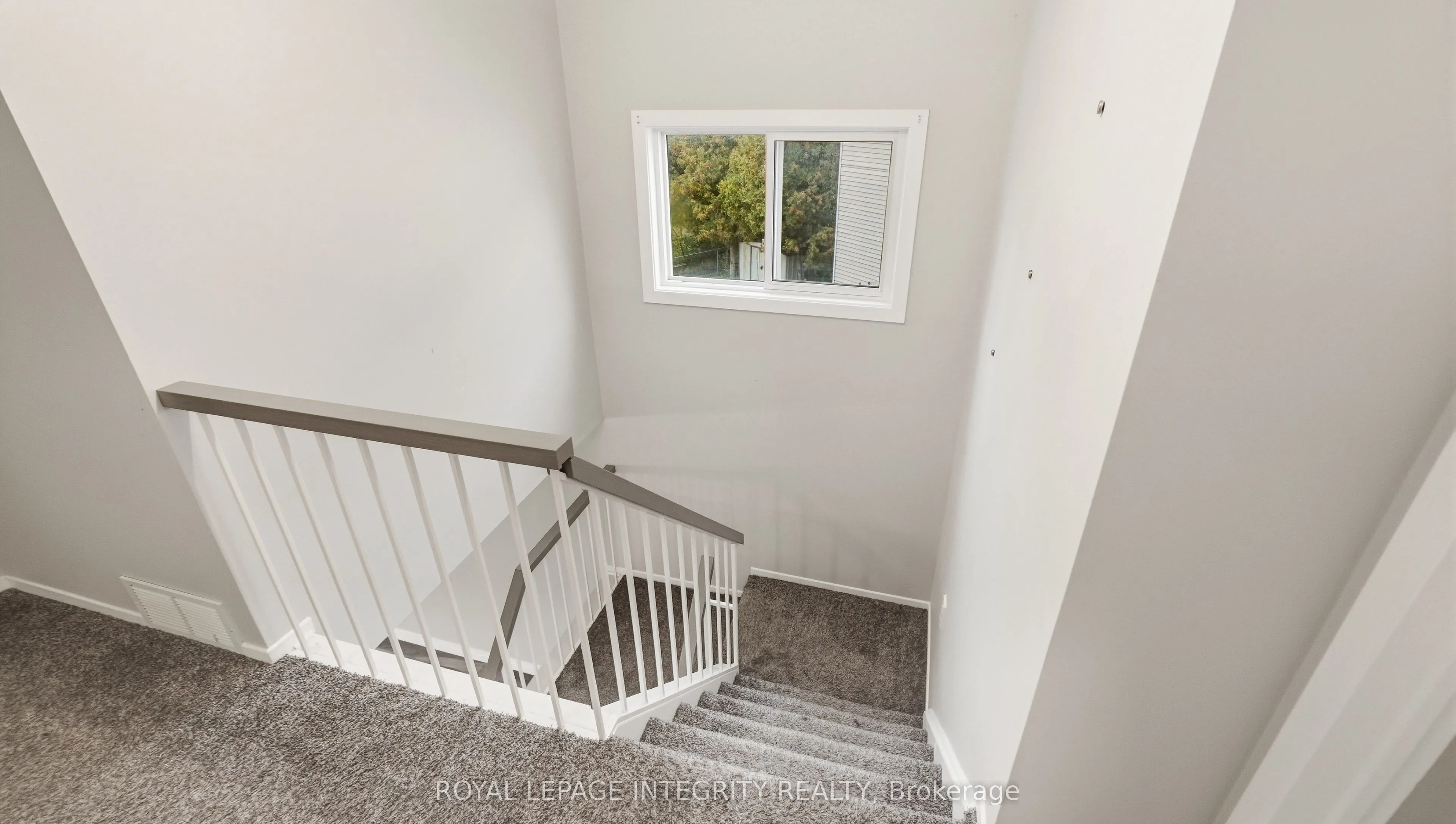 1080 Ormes Place #29