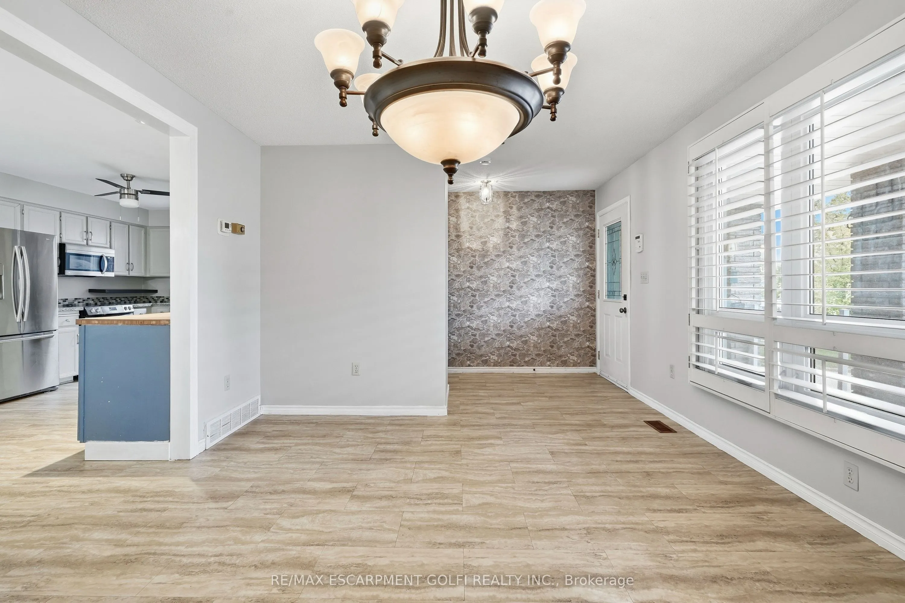7814 Donlee Drive