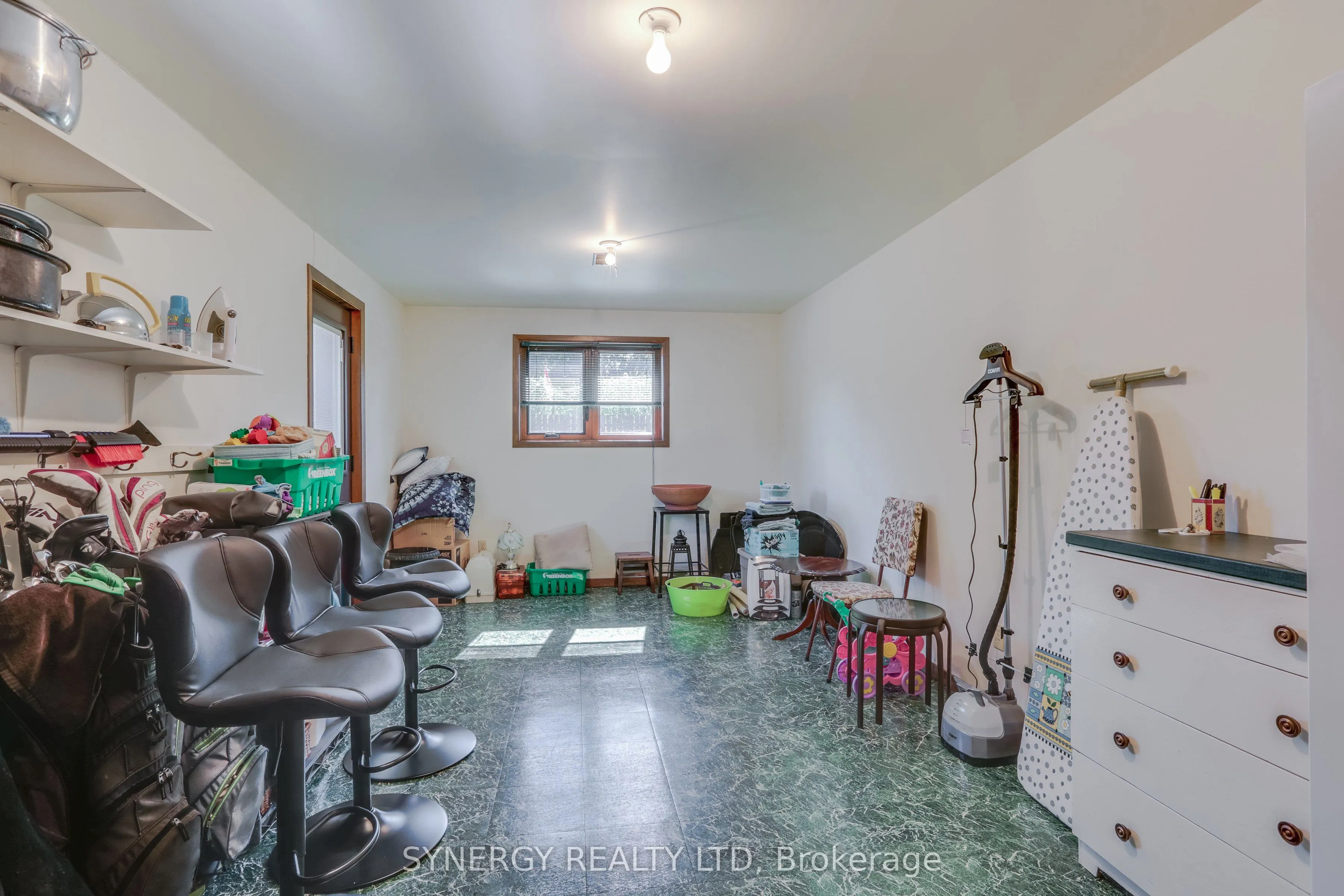 456 Saulsbury Street