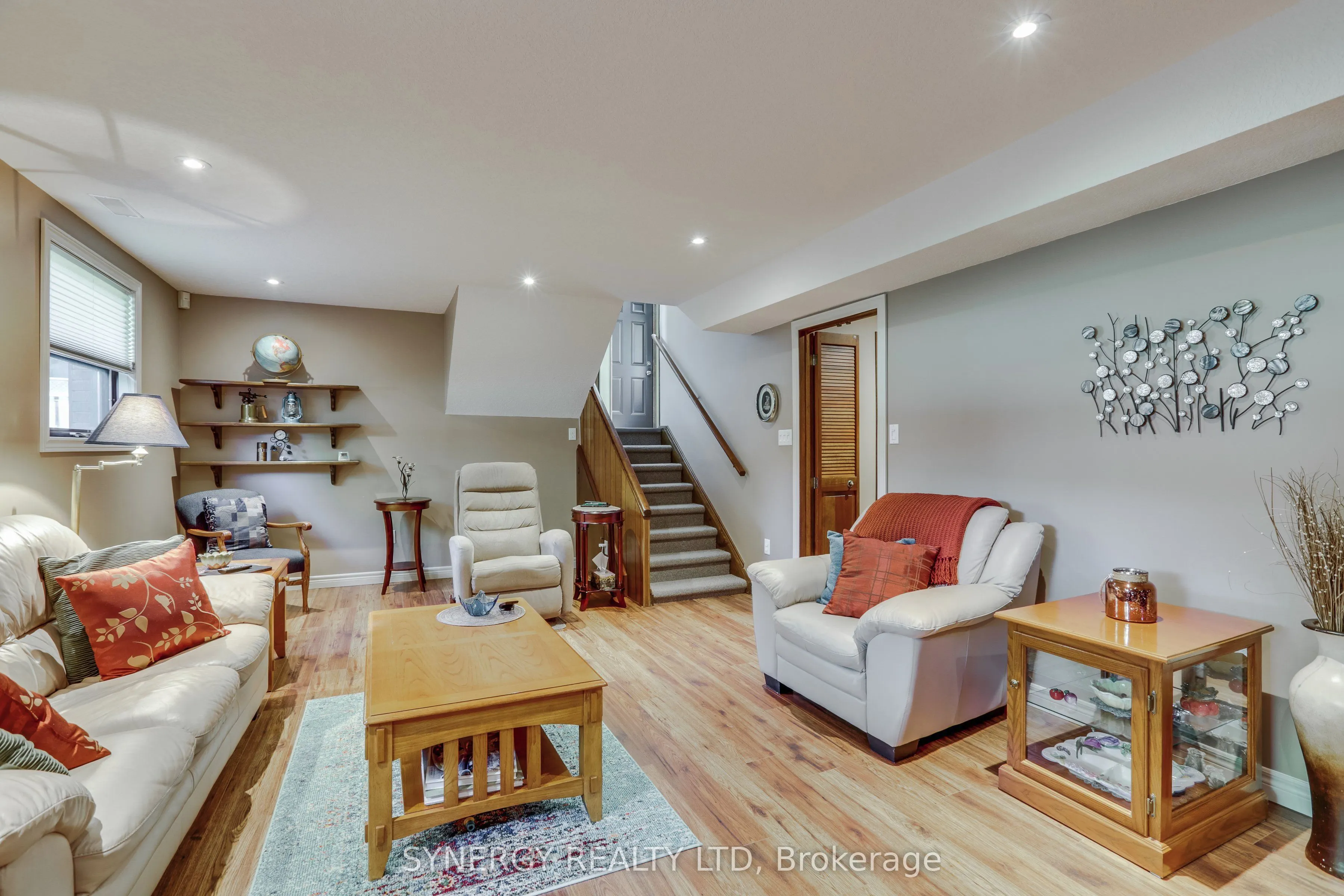 456 Saulsbury Street