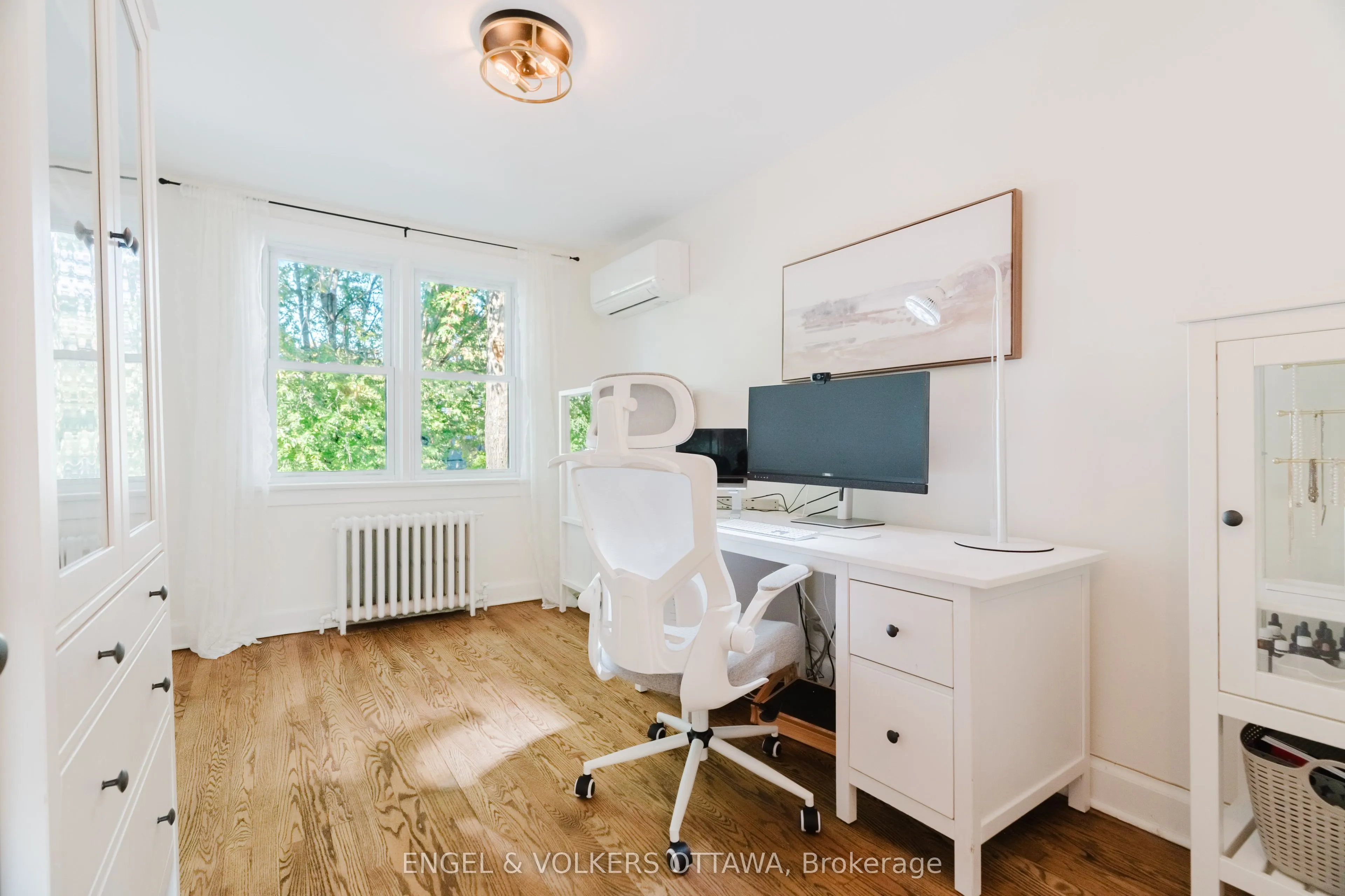 198 Stanley Avenue