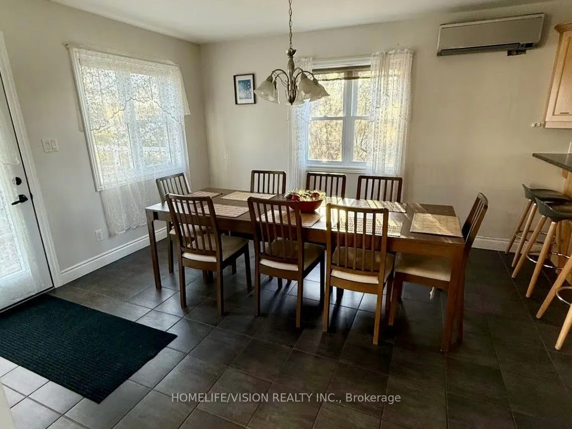 128 Bayview Drive