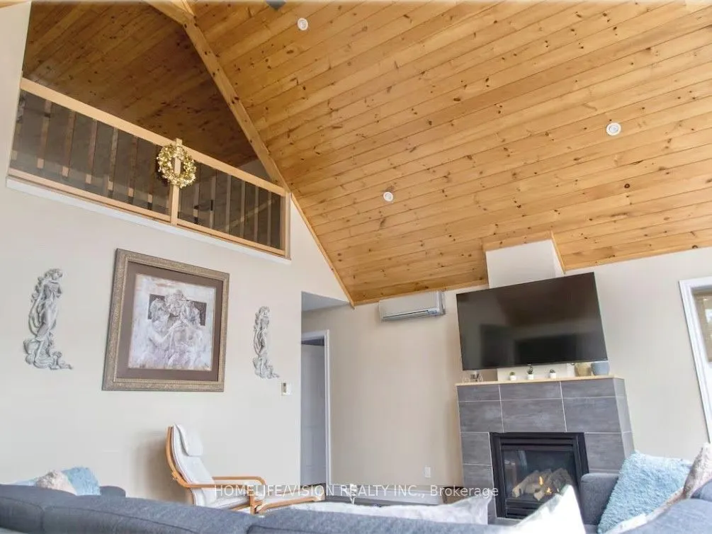 128 Bayview Drive