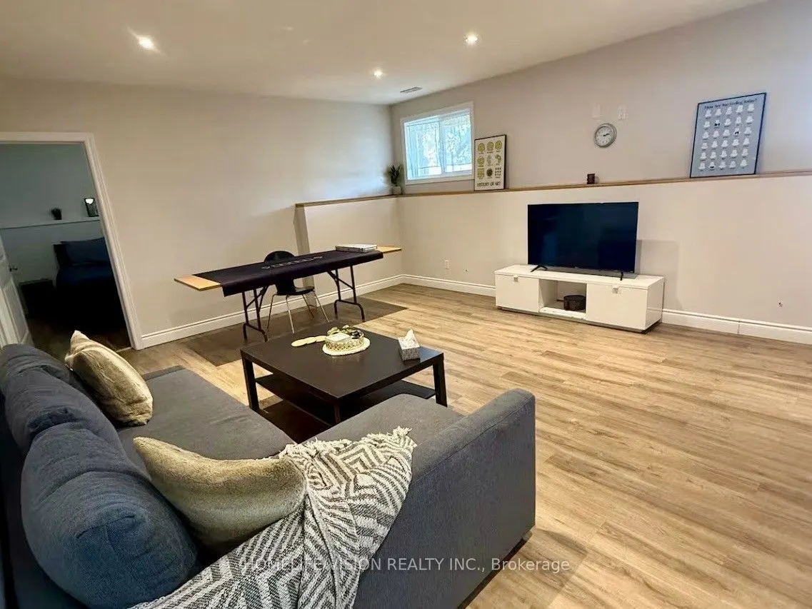 128 Bayview Drive