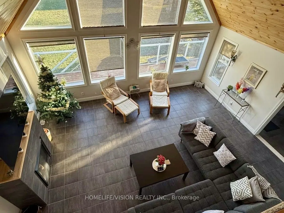 128 Bayview Drive