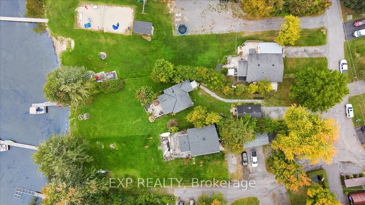 126 Gardiner Shore Road