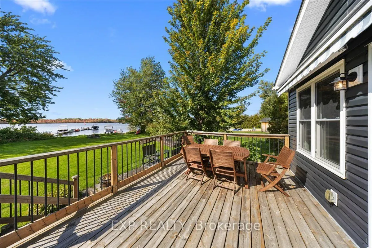 126 Gardiner Shore Road