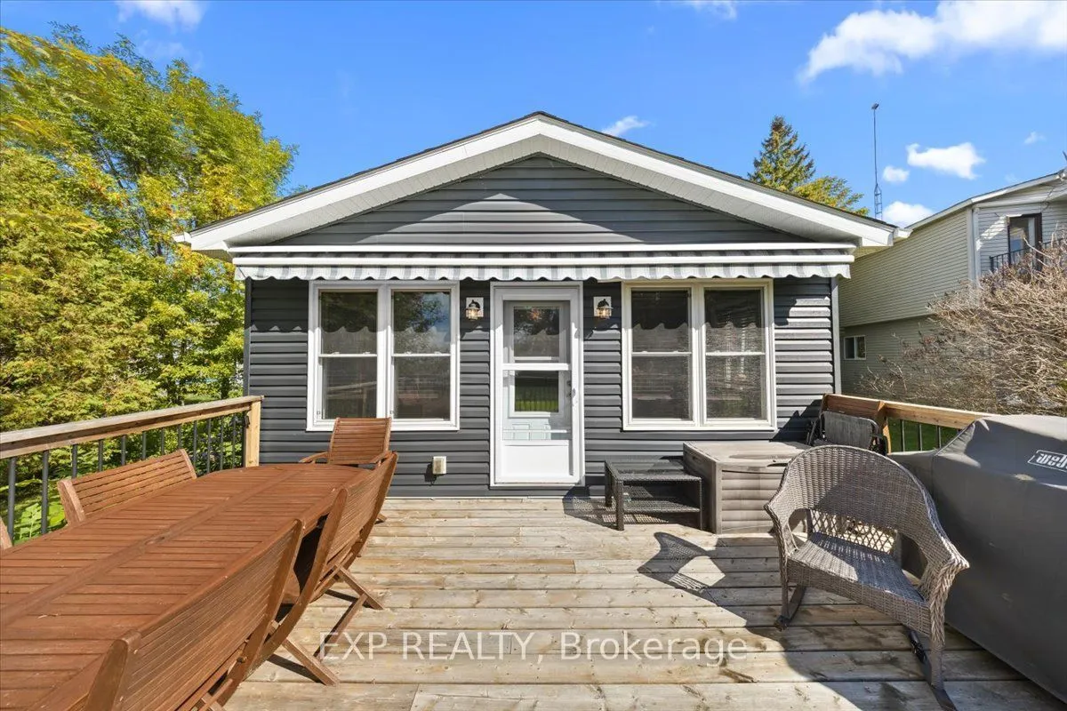 126 Gardiner Shore Road