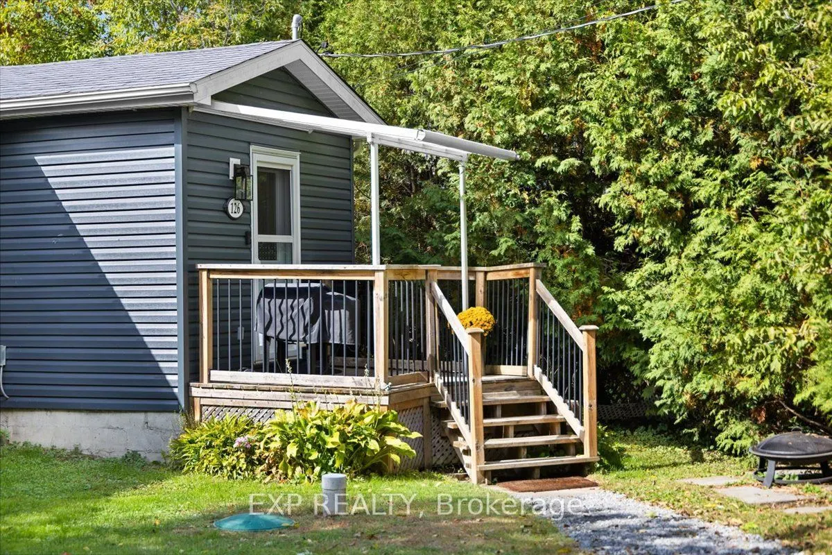 126 Gardiner Shore Road