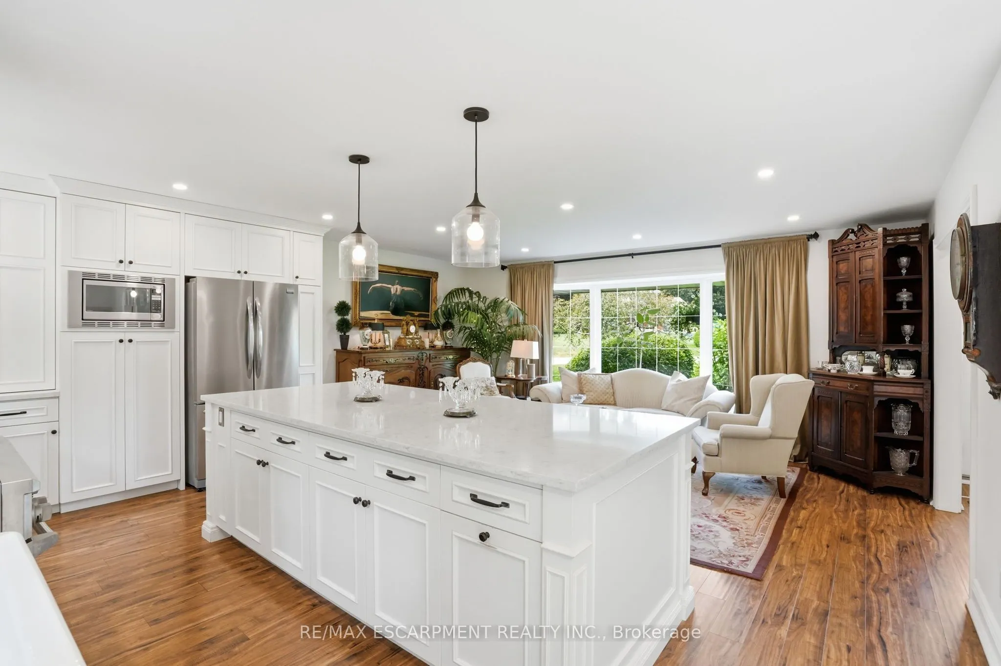 2 Jameson Drive
