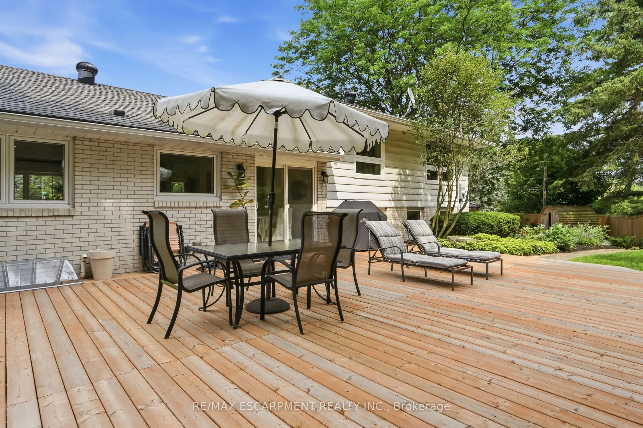 2 Jameson Drive
