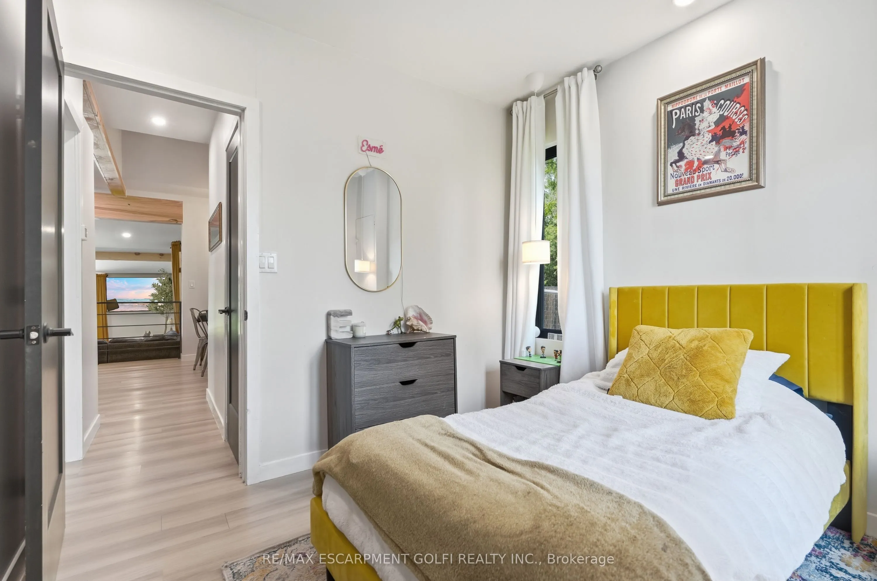 1368 Lorraine Road
