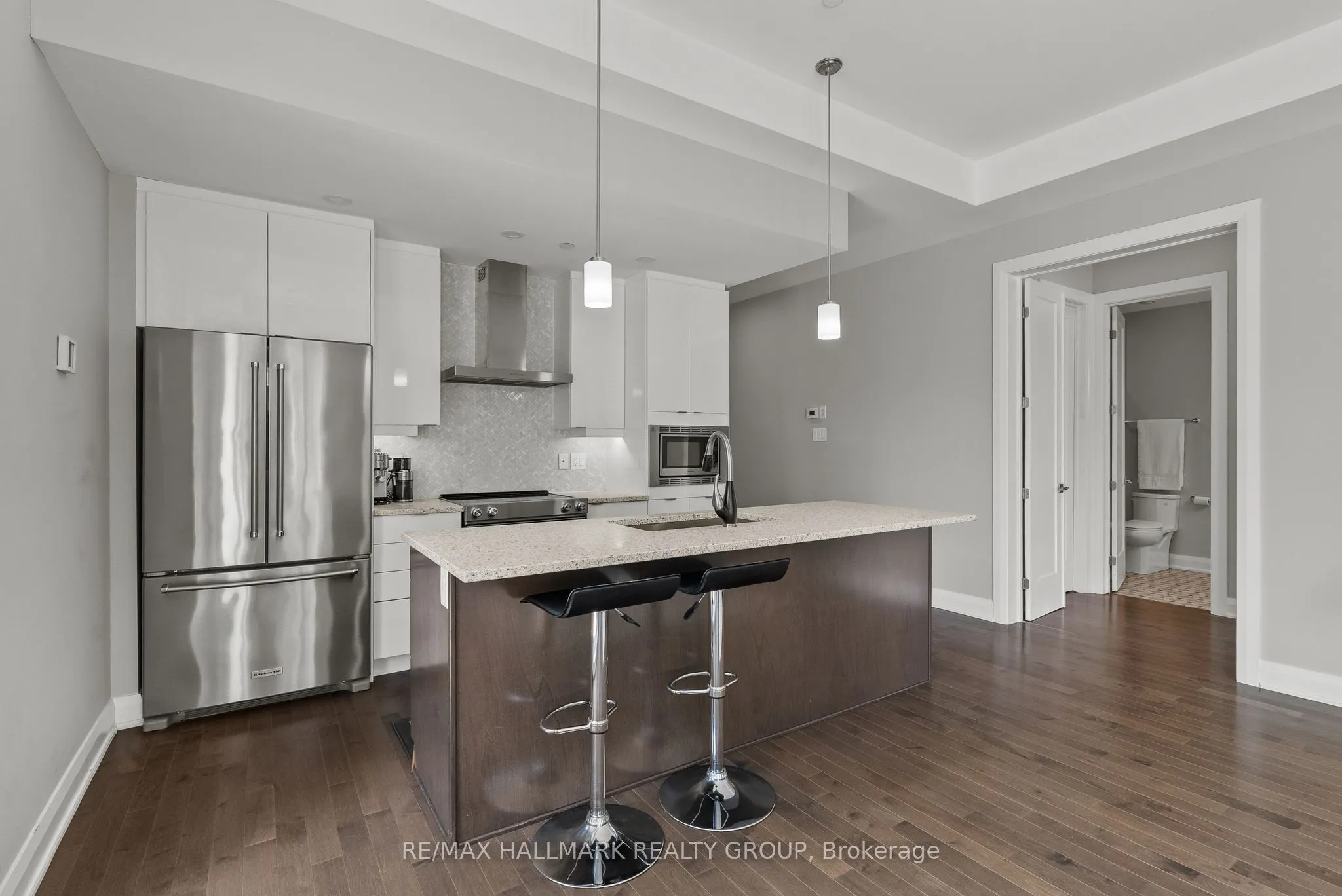 120 Cortile Private #101