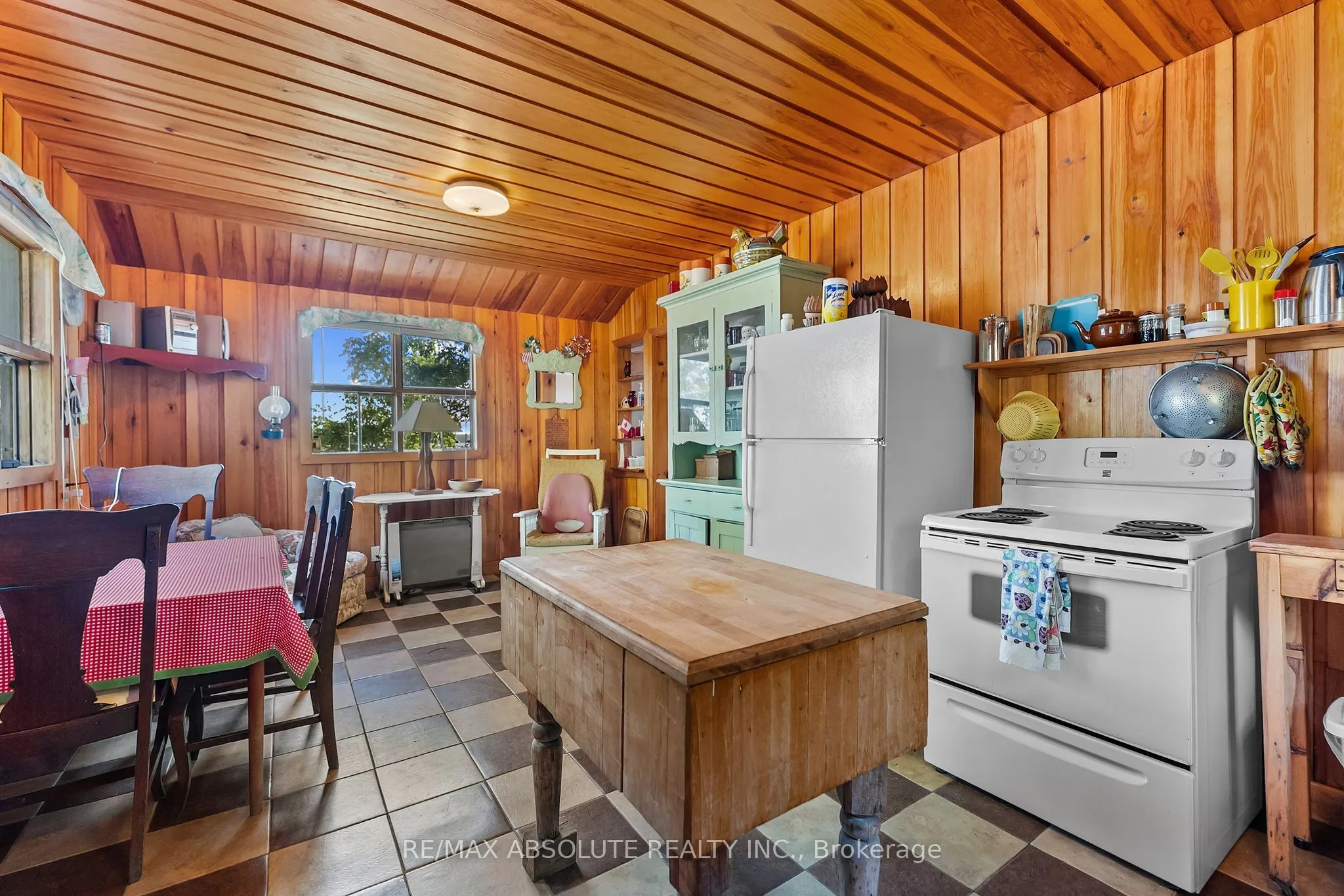 77A Christopher Lane