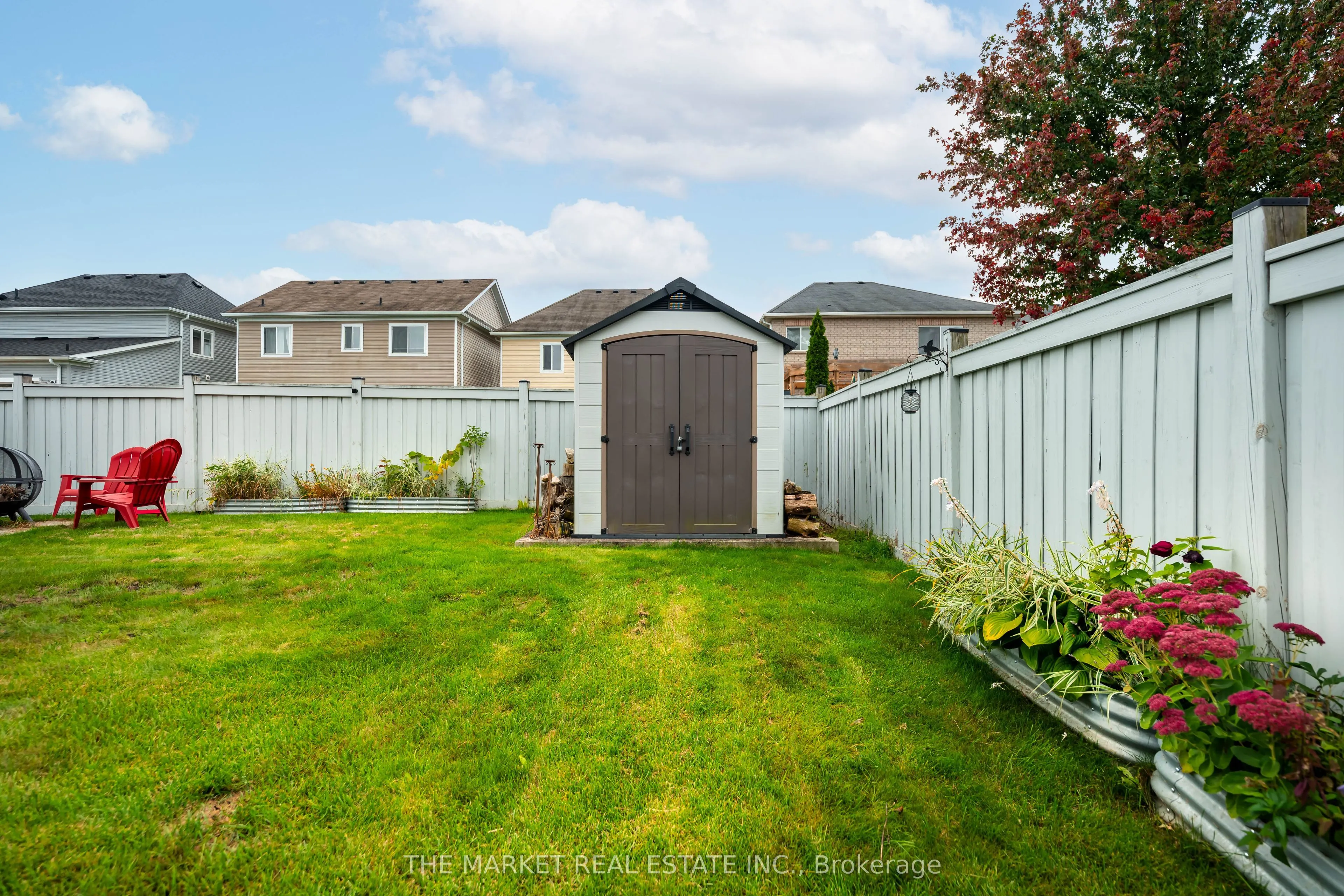 877 O'Reilly Crescent