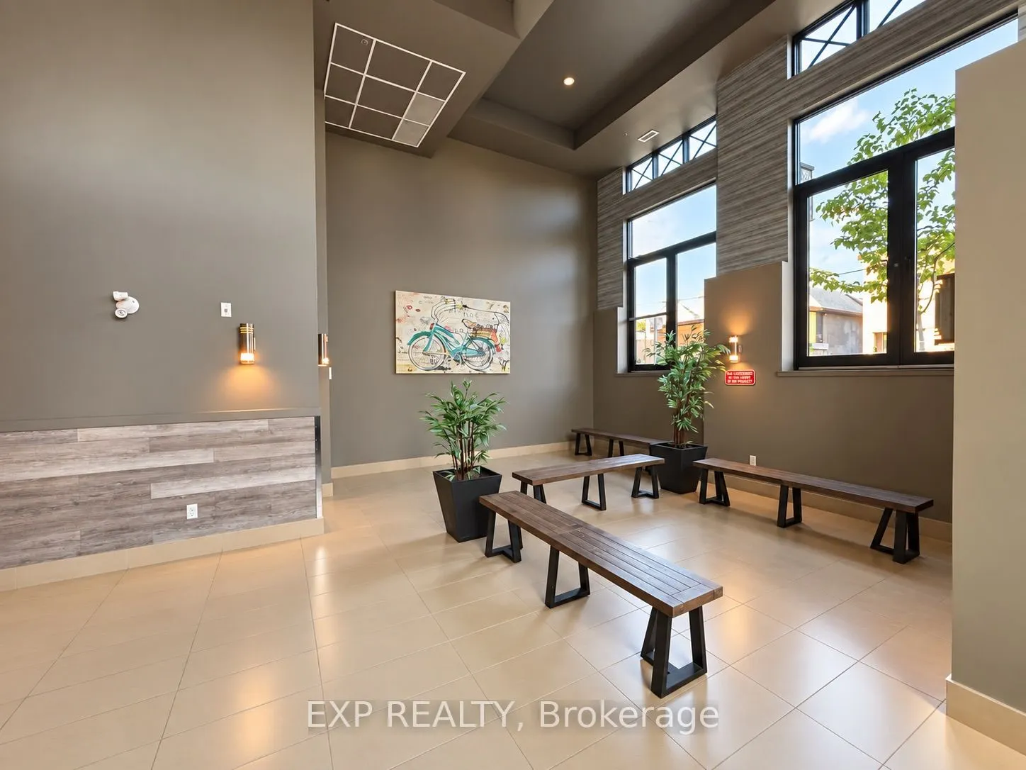 429 Kent Street #108