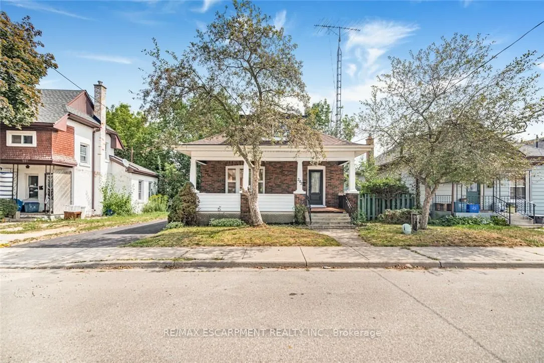 203 BROCK Street