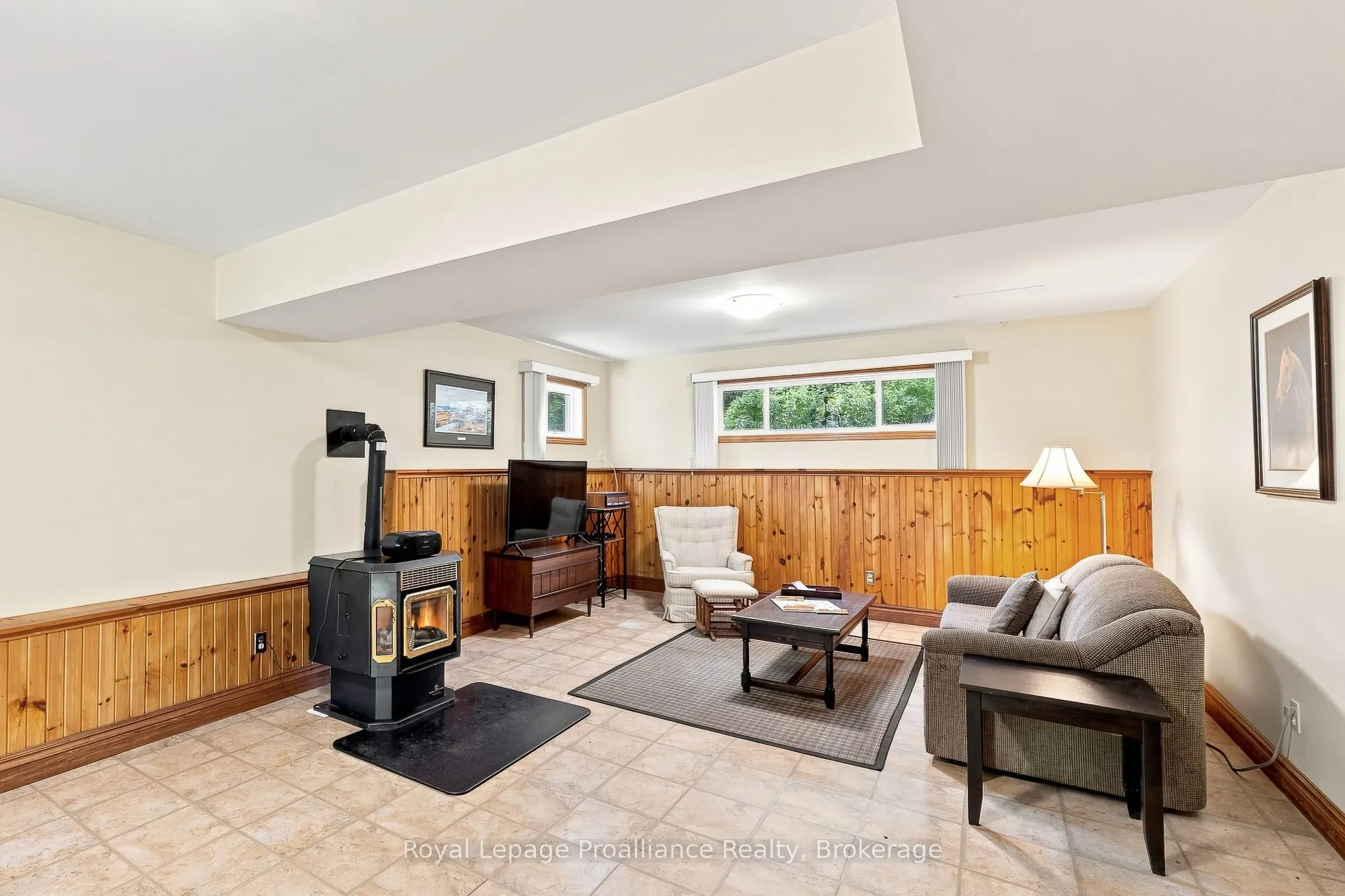 1528 Pinewood School Road