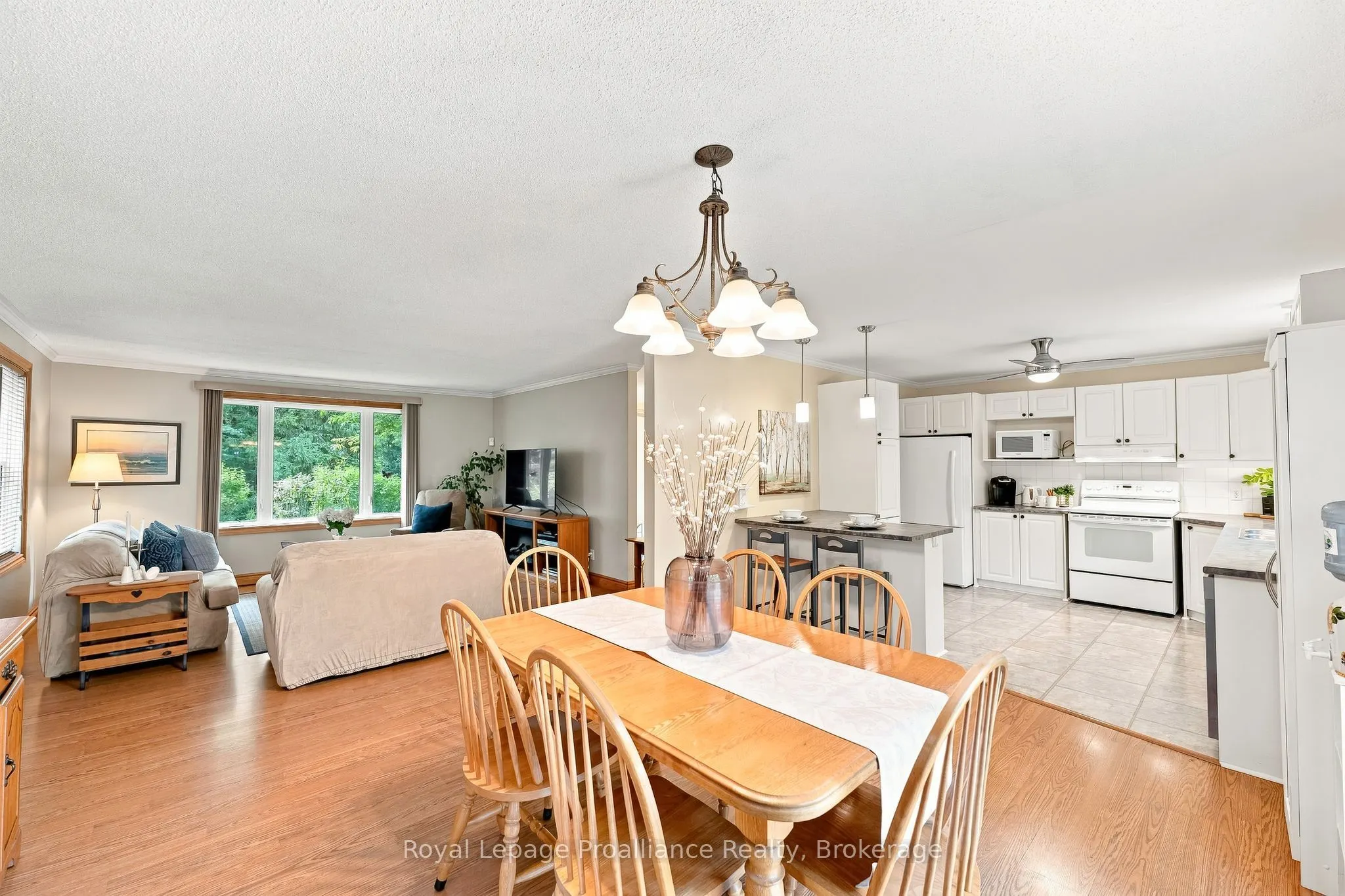 1528 Pinewood School Road
