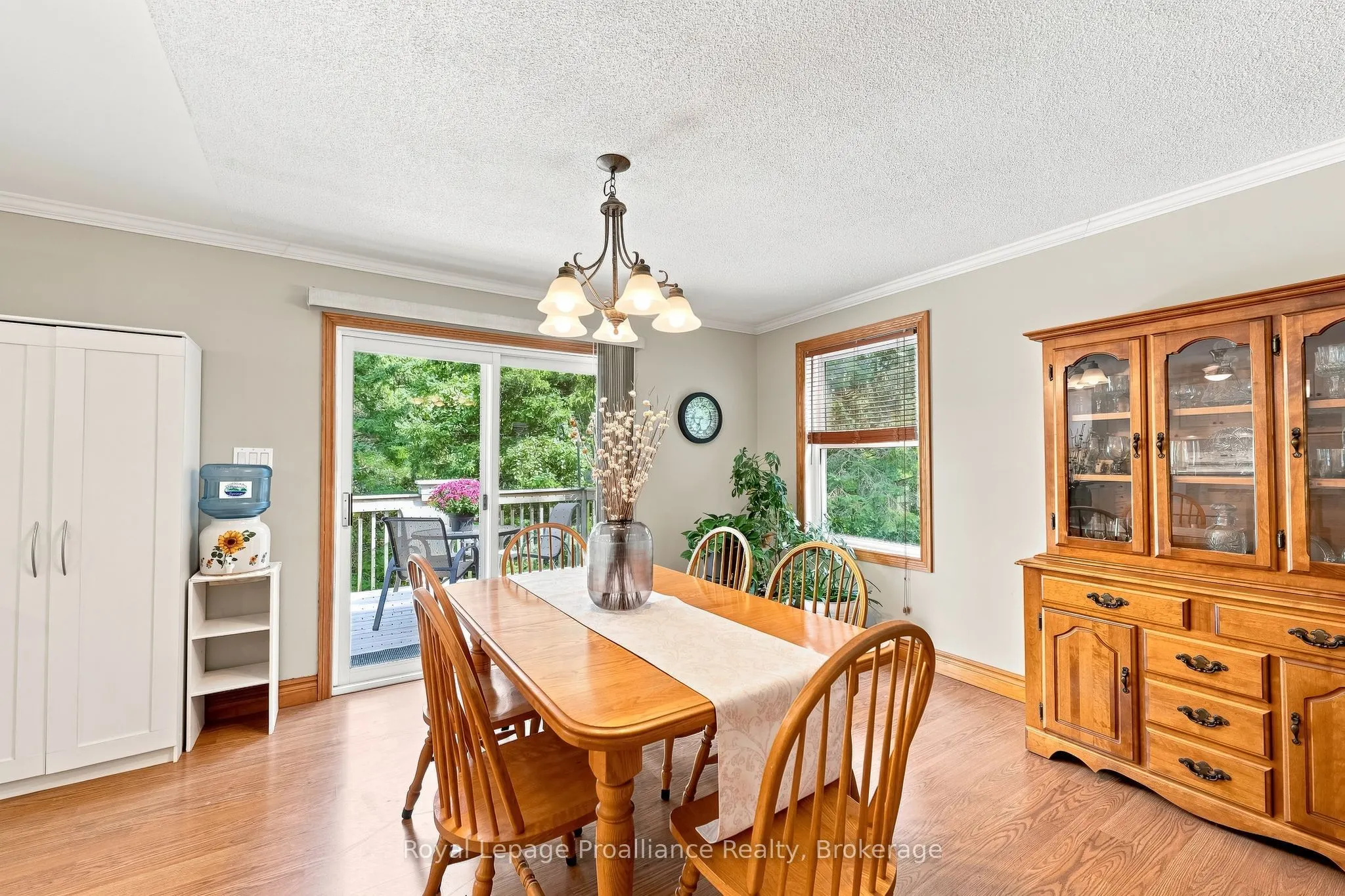 1528 Pinewood School Road
