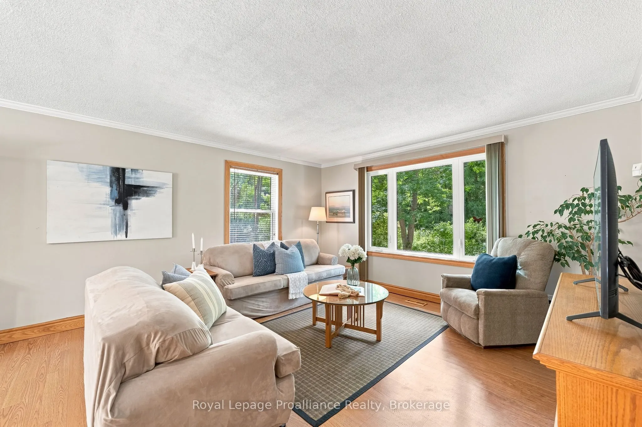 1528 Pinewood School Road