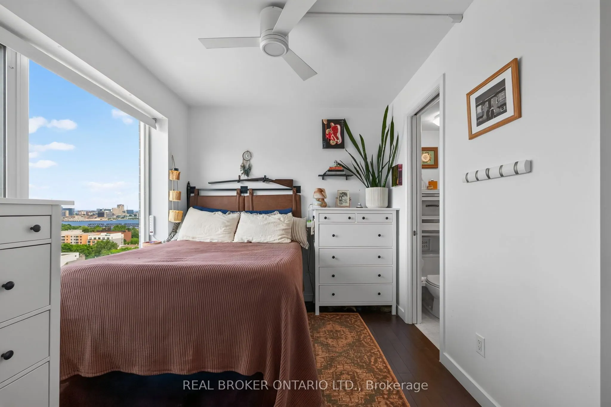 201 Parkdale Avenue #1506