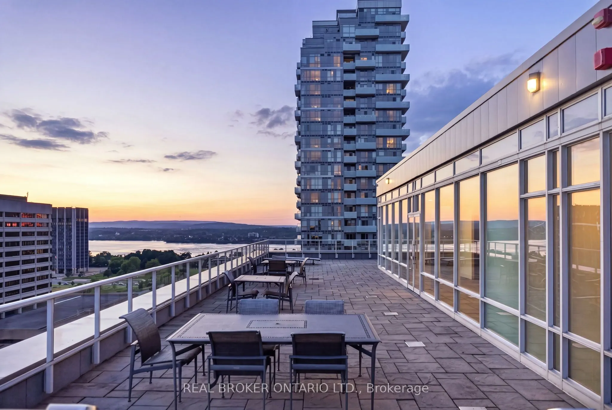 201 Parkdale Avenue #1506