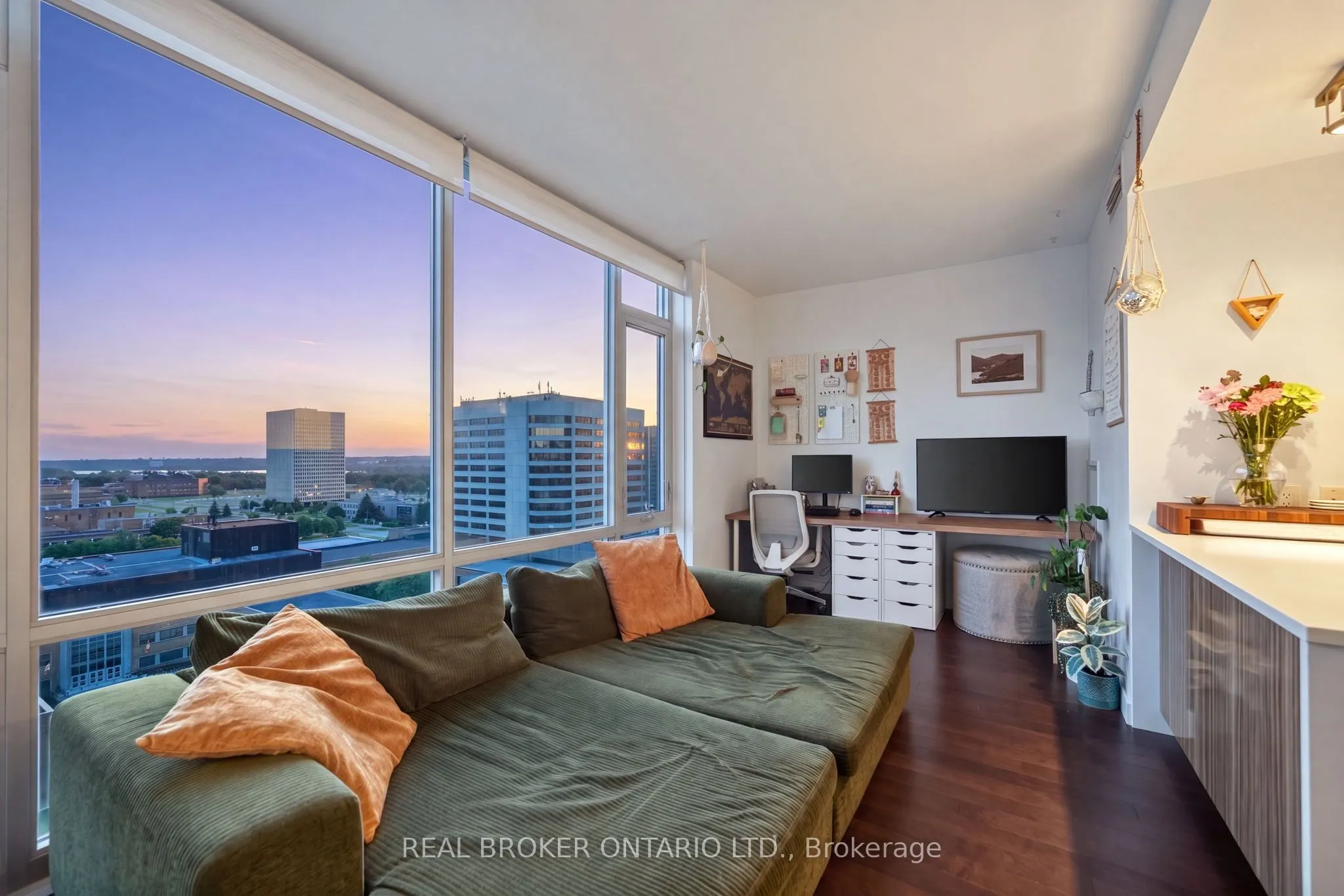 201 Parkdale Avenue #1506
