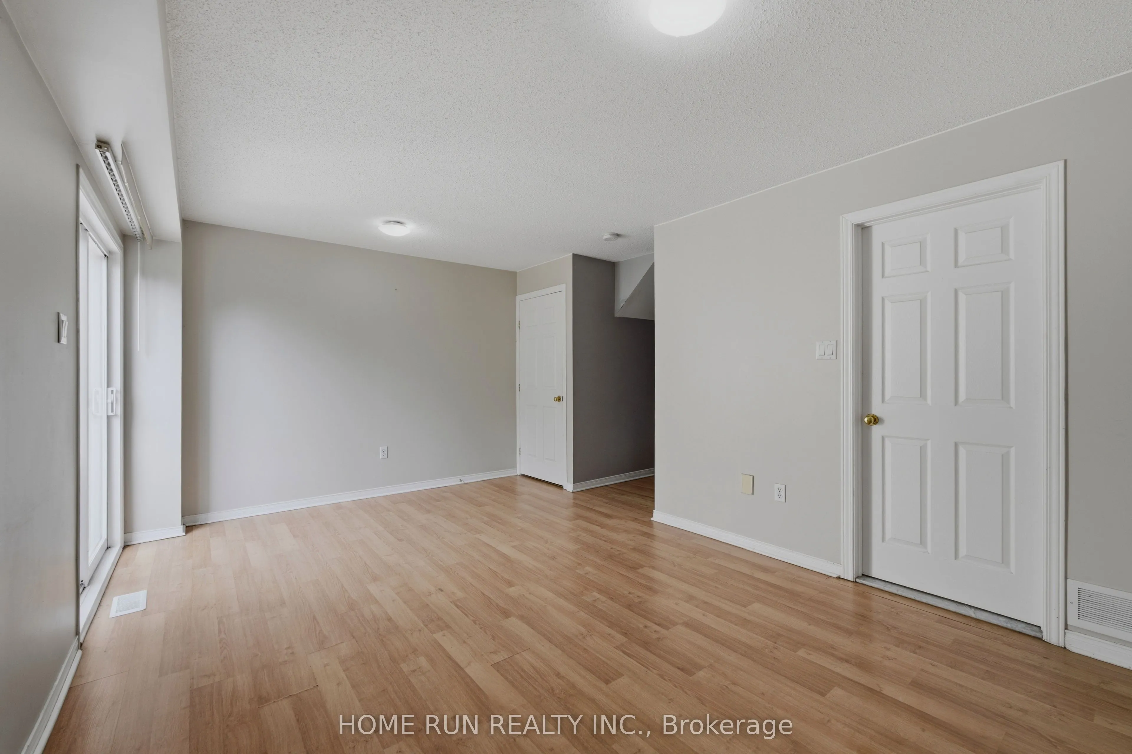 2632 Palings Private
