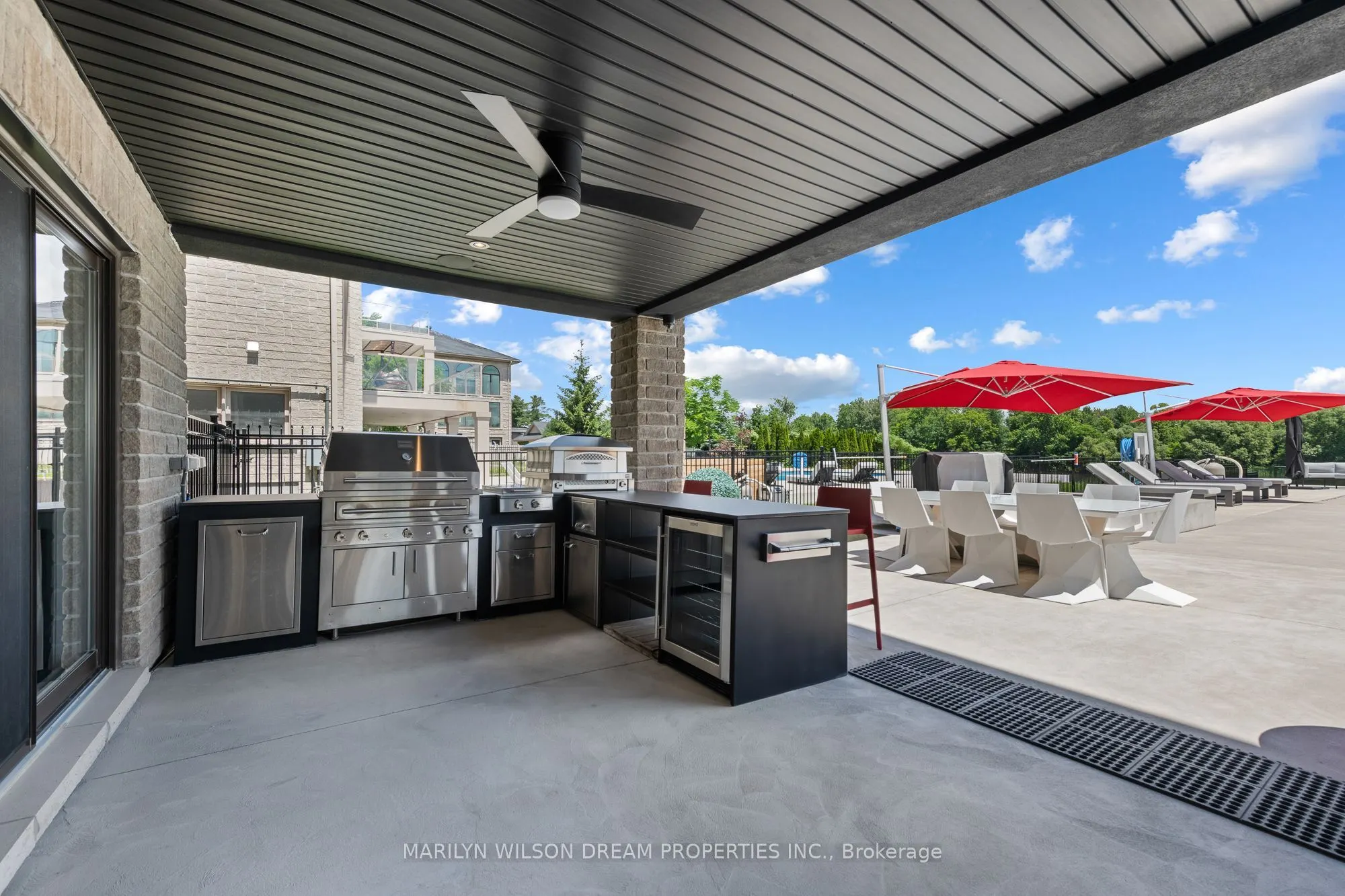 151 Winding Way