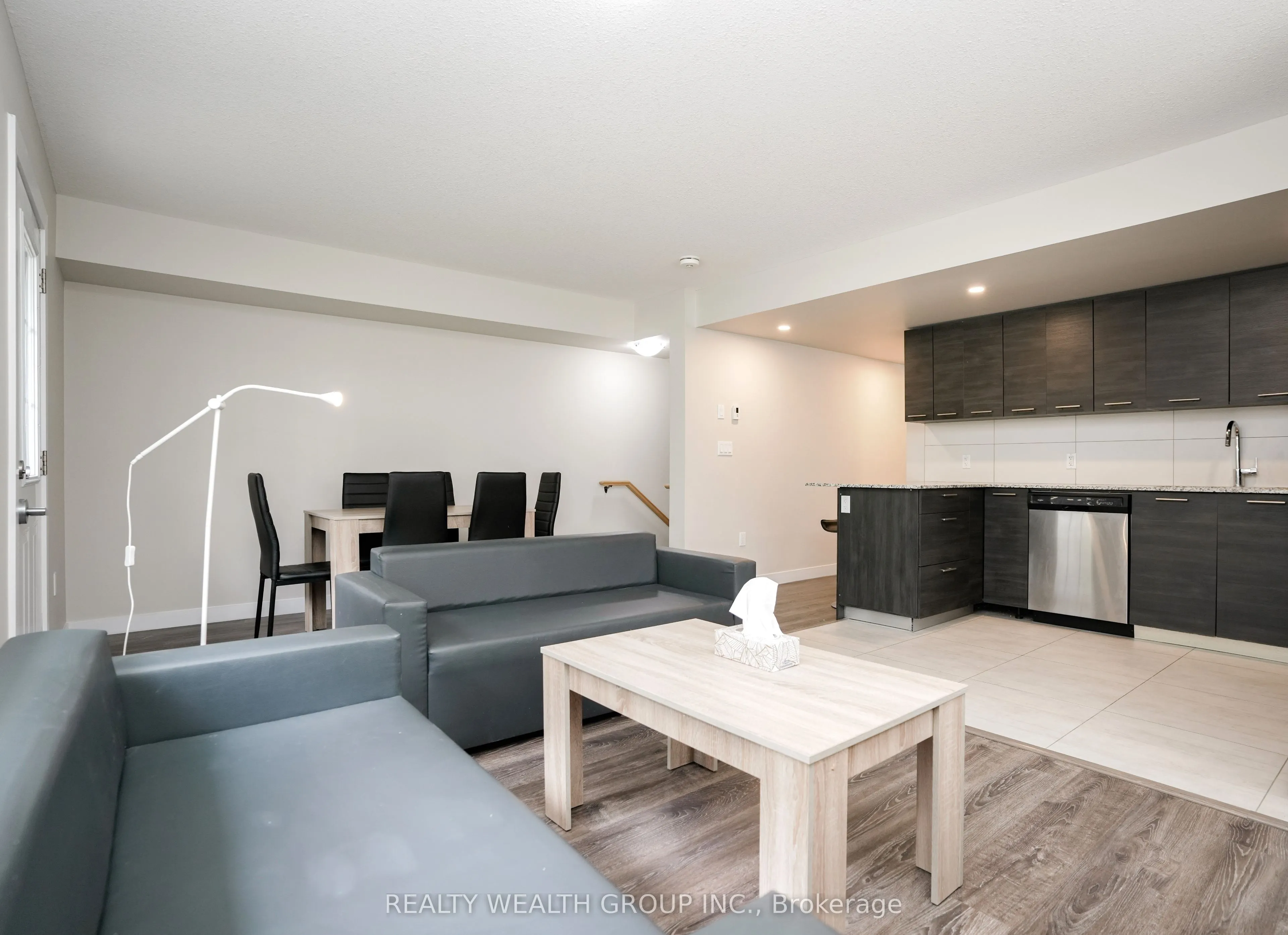 288 Albert Street #113