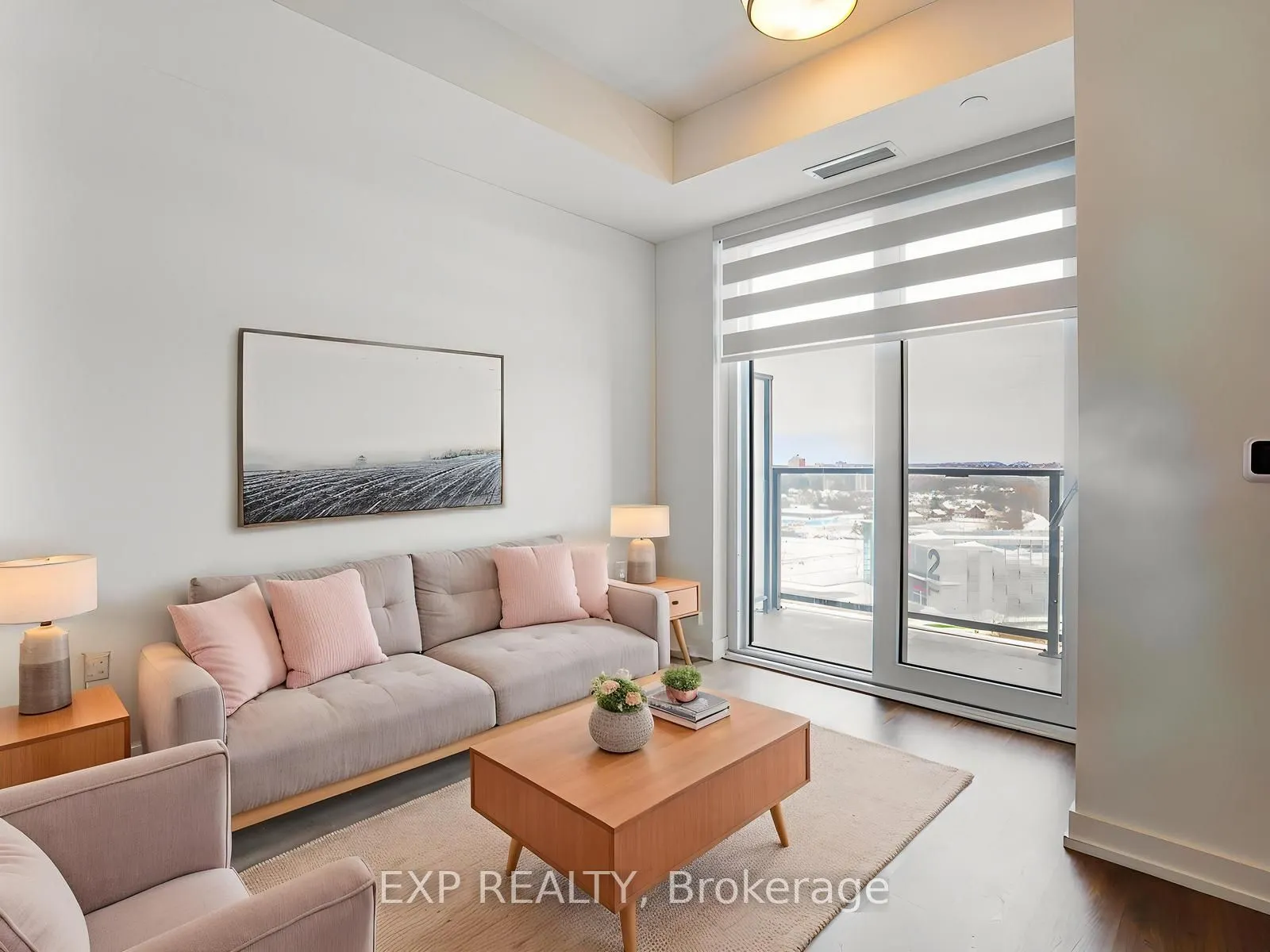 15 Wellington Street S #708