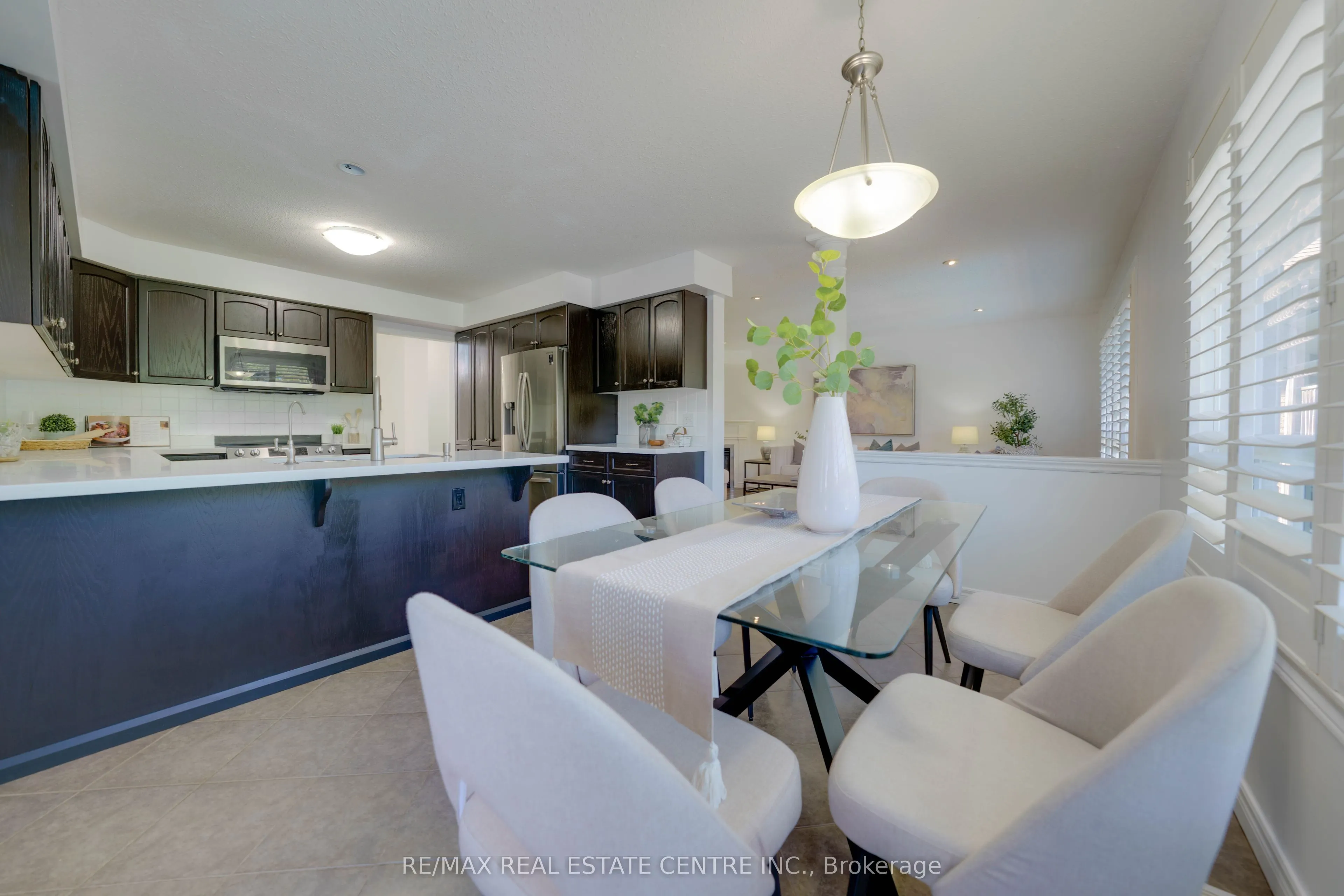 49 CREEKSIDE Drive
