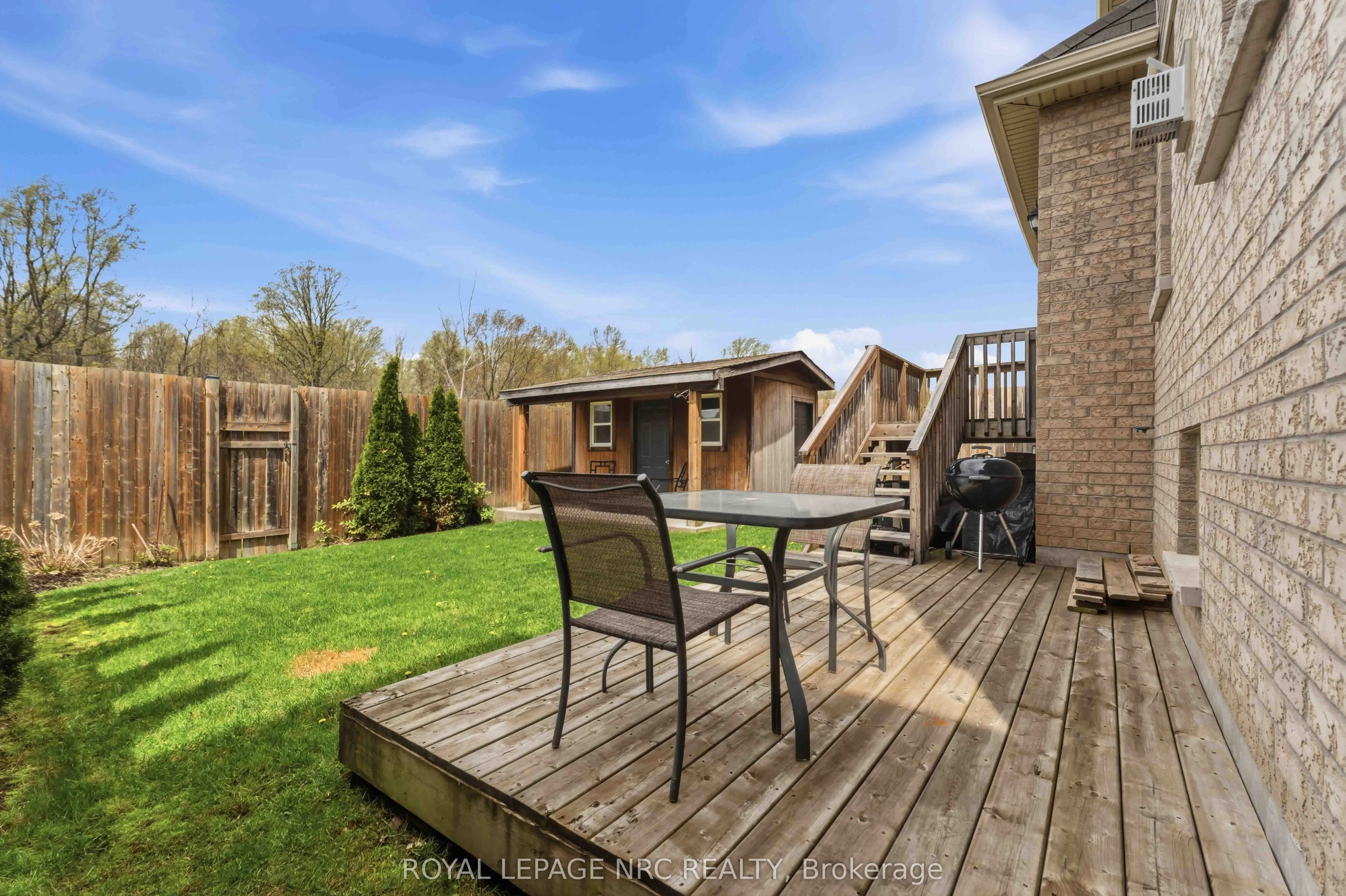 8769 Dogwood Crescent