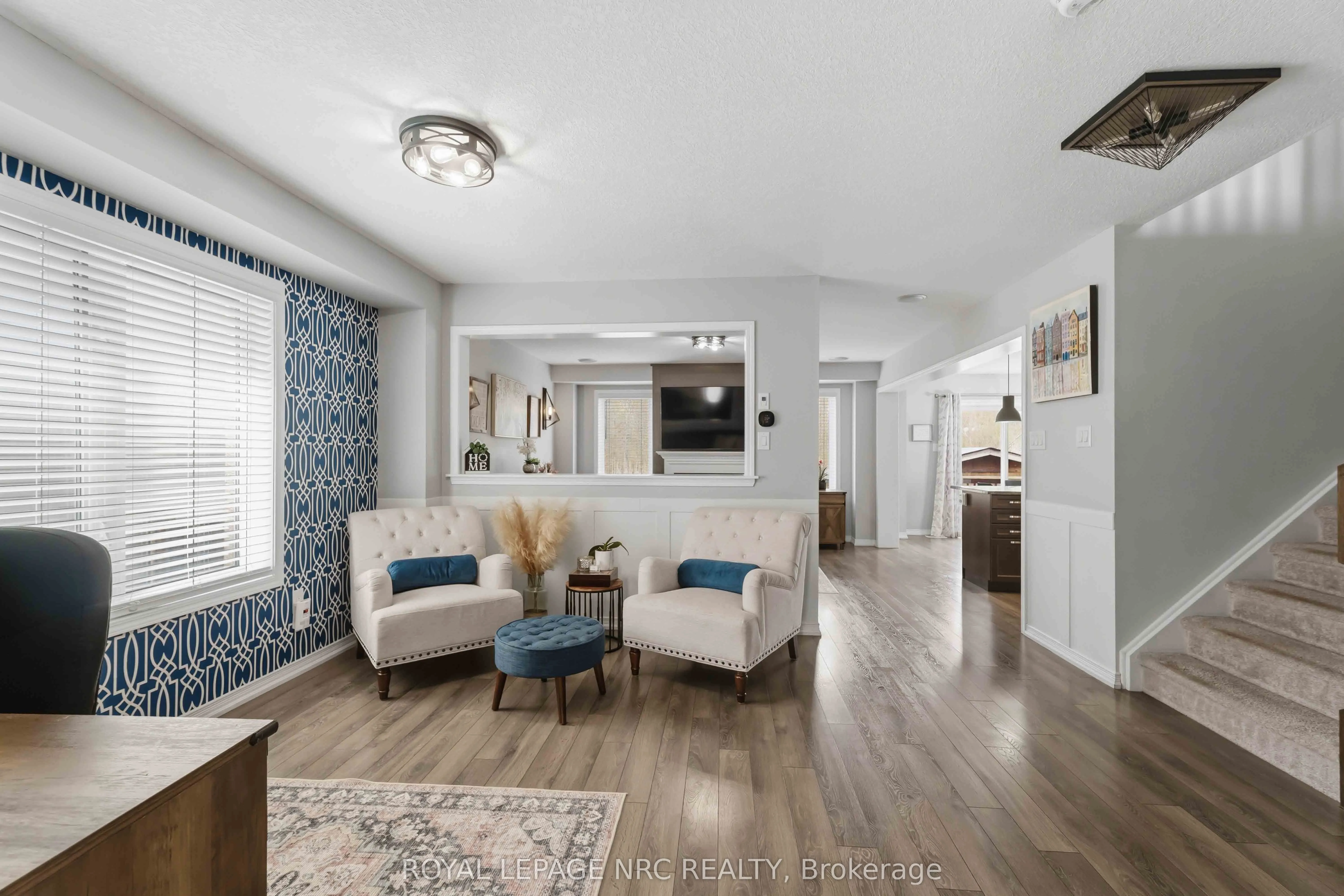 8769 Dogwood Crescent