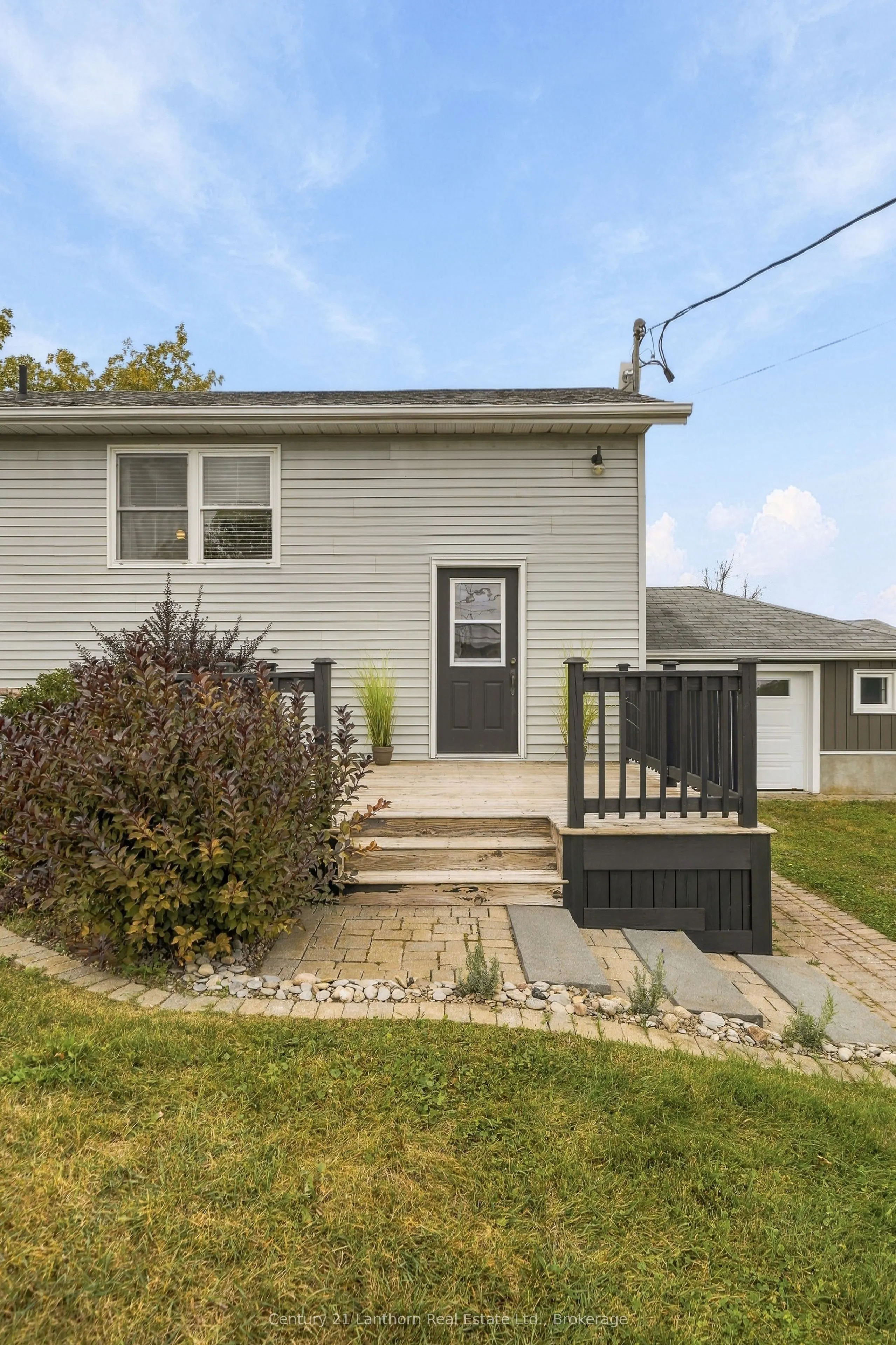 212 Old Milford Road