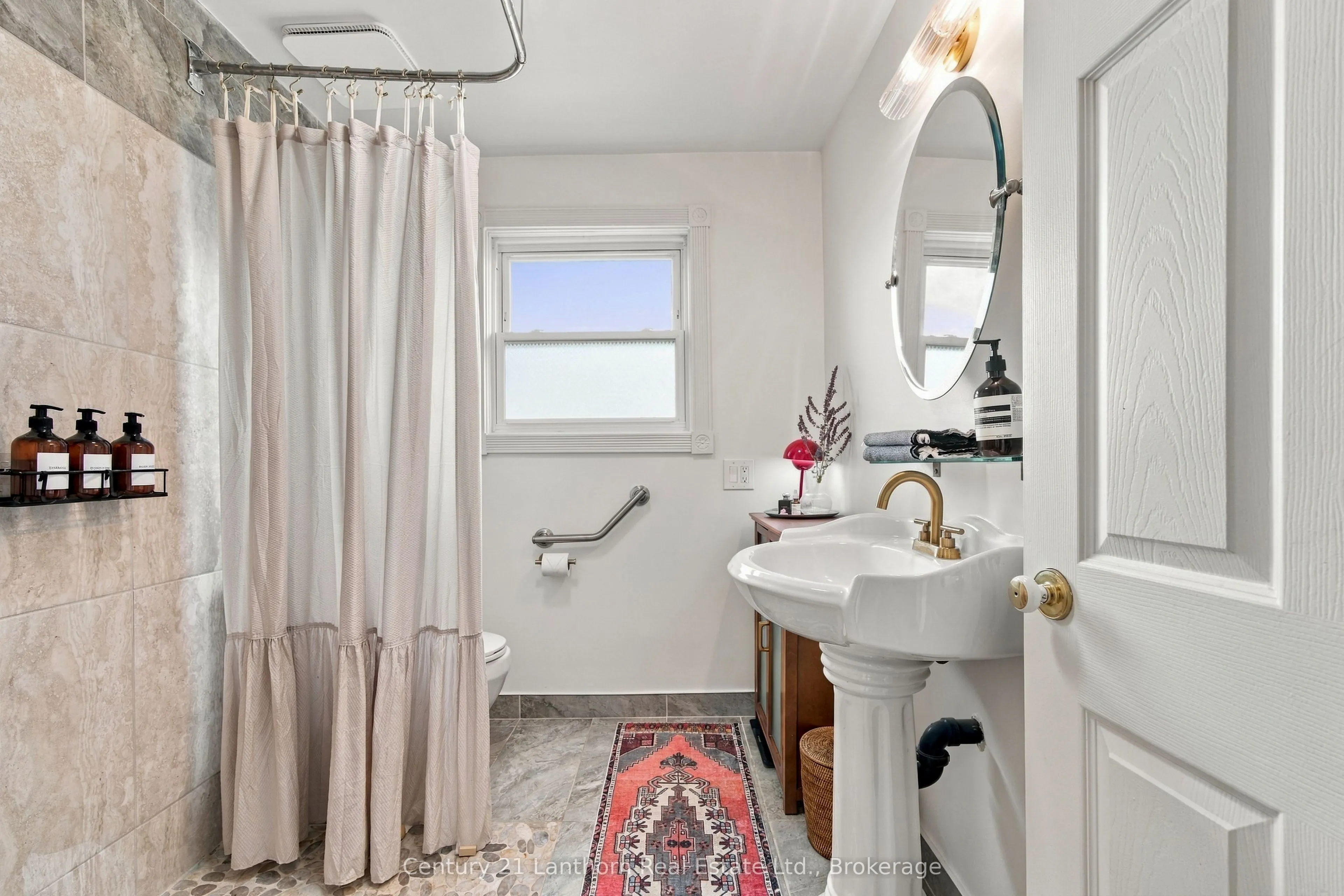 212 Old Milford Road