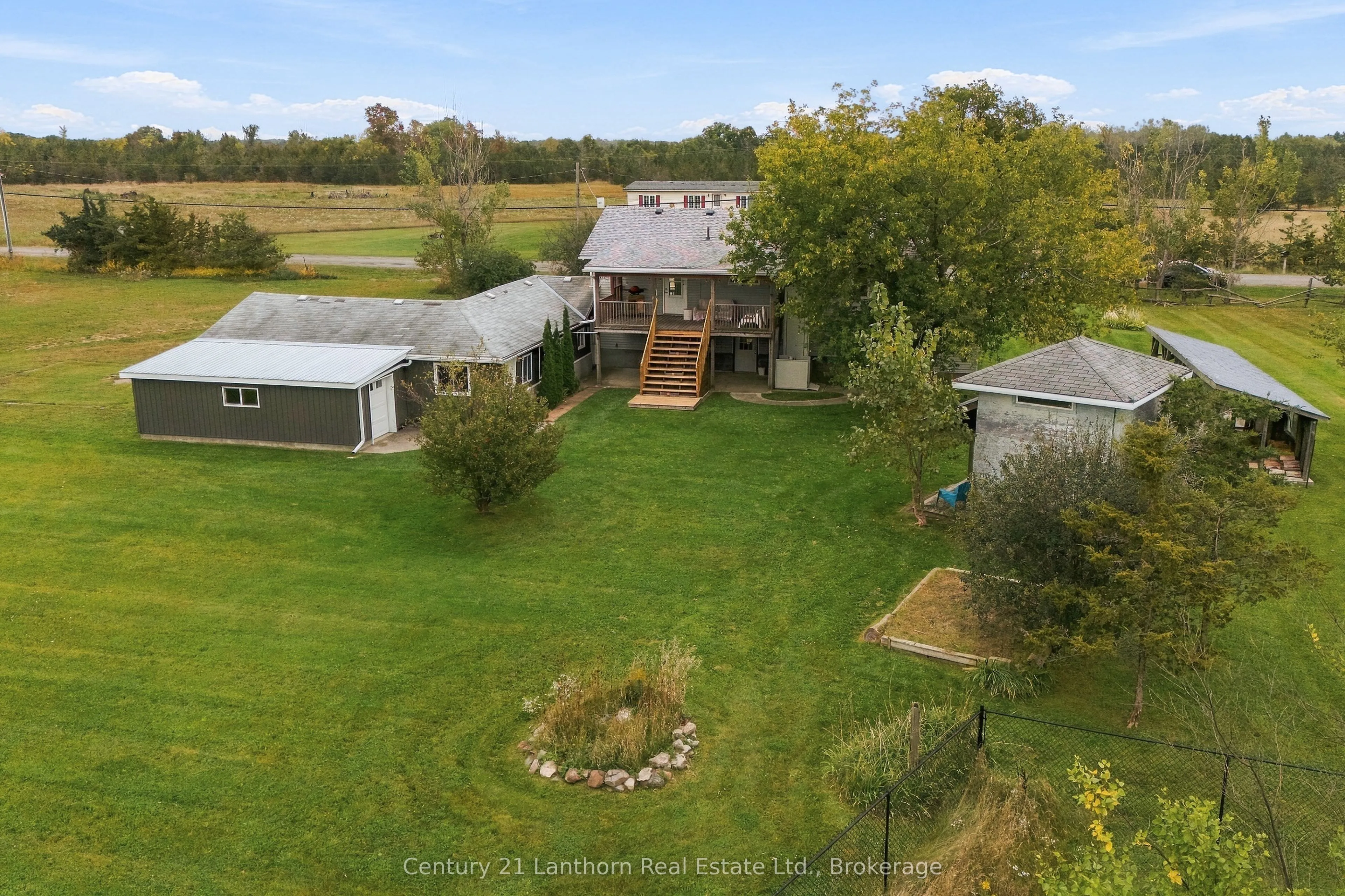 212 Old Milford Road