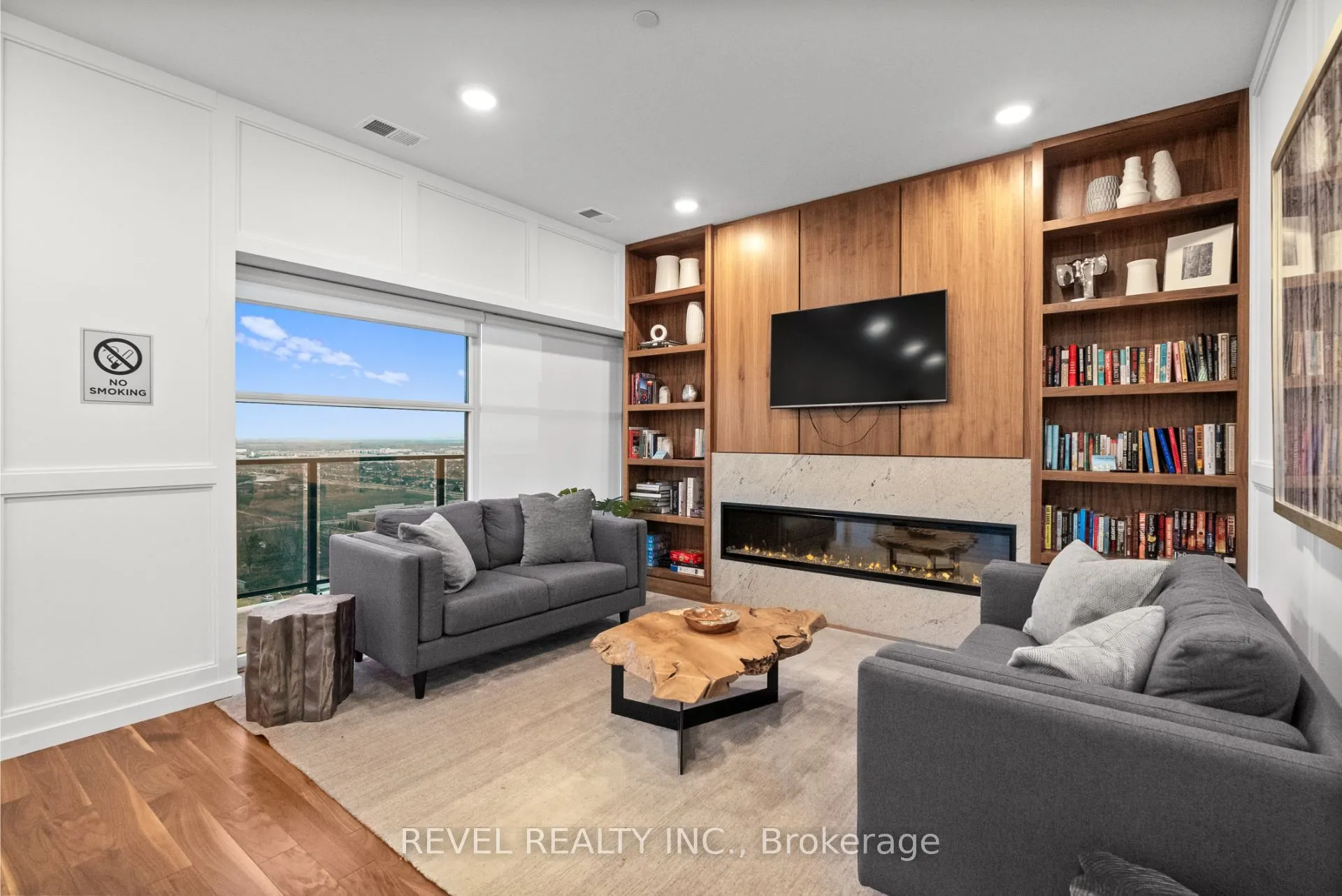 1880 Gordon Street #1304