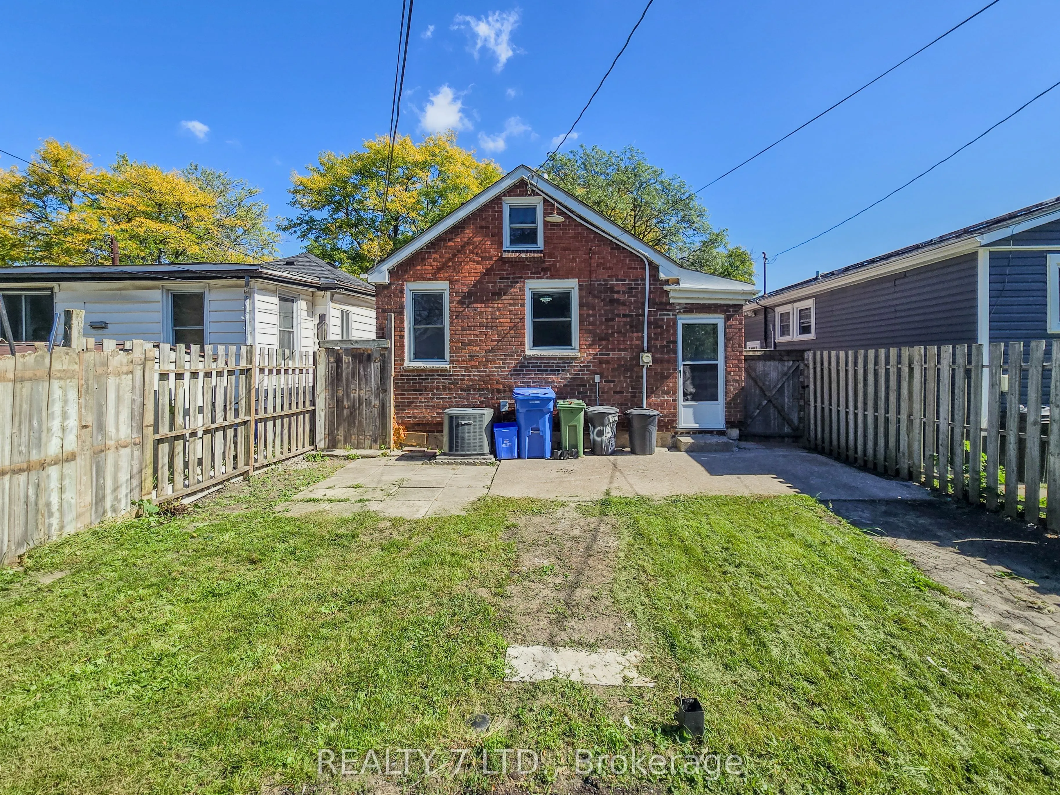 1083 Campbell Avenue