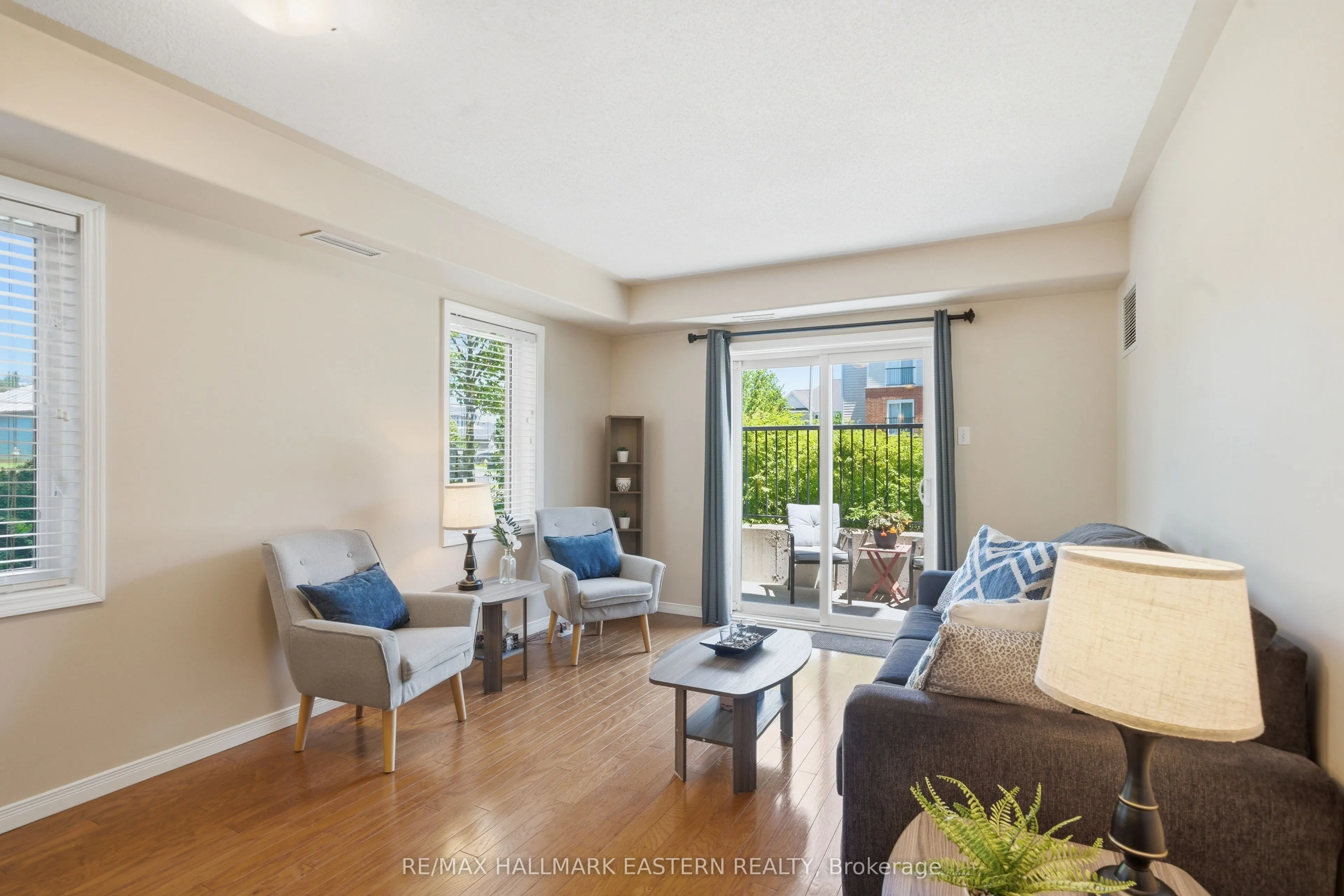 300 Spillsbury Drive #101