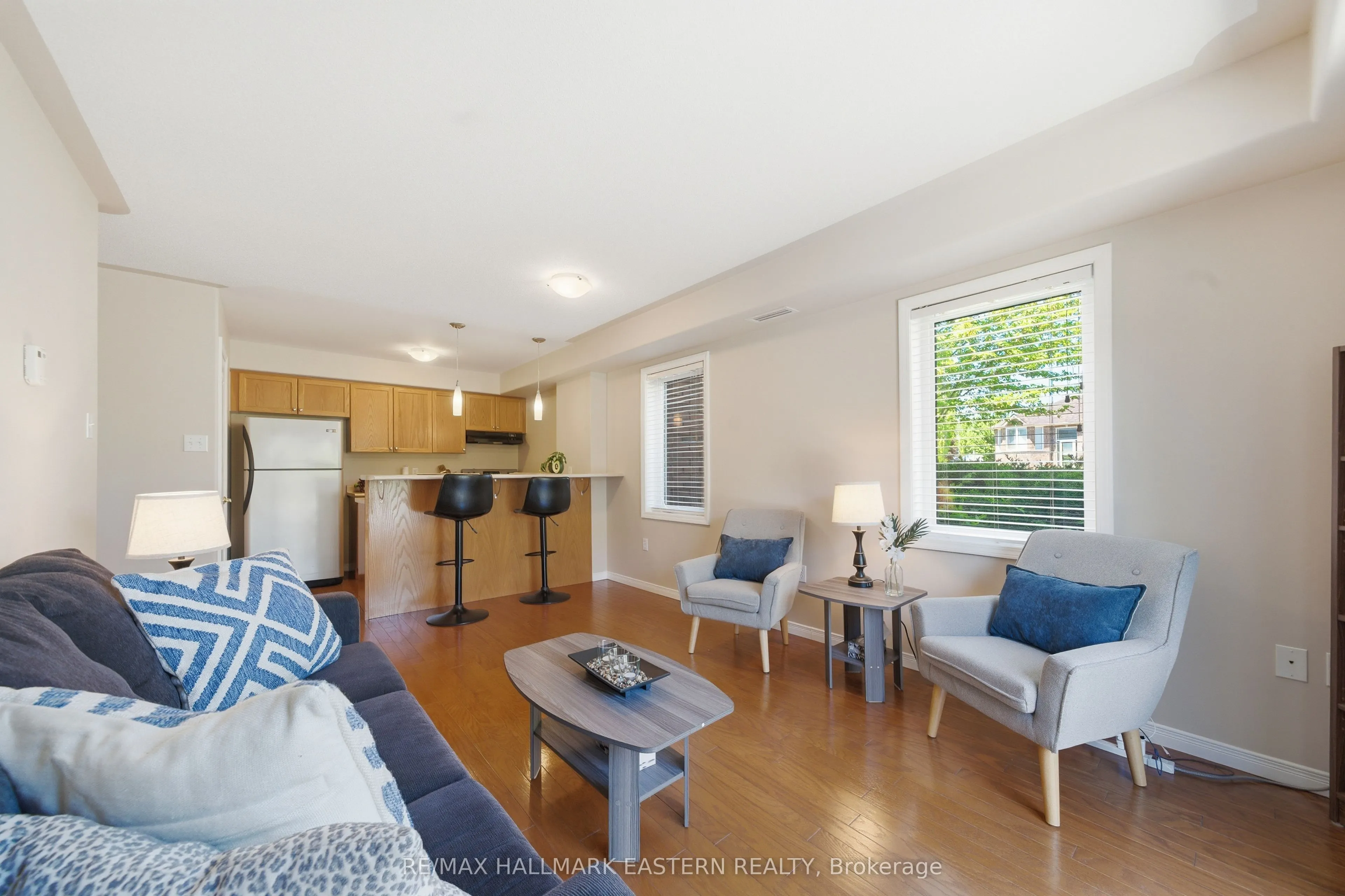 300 Spillsbury Drive #101