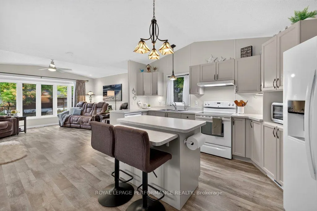 6636 Vista Patrick Private