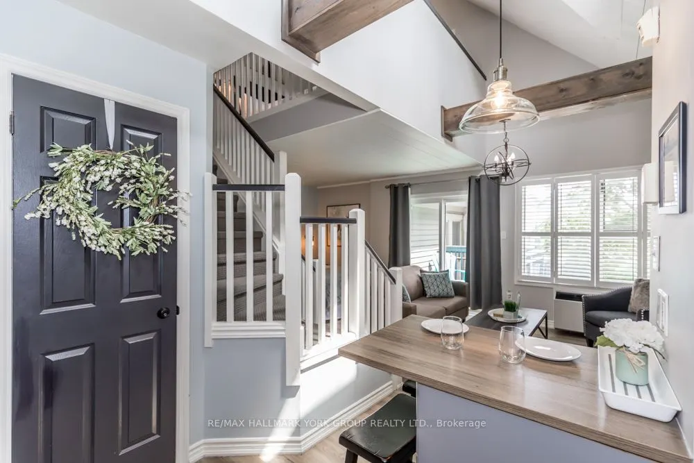796468 19 Grey Road #514