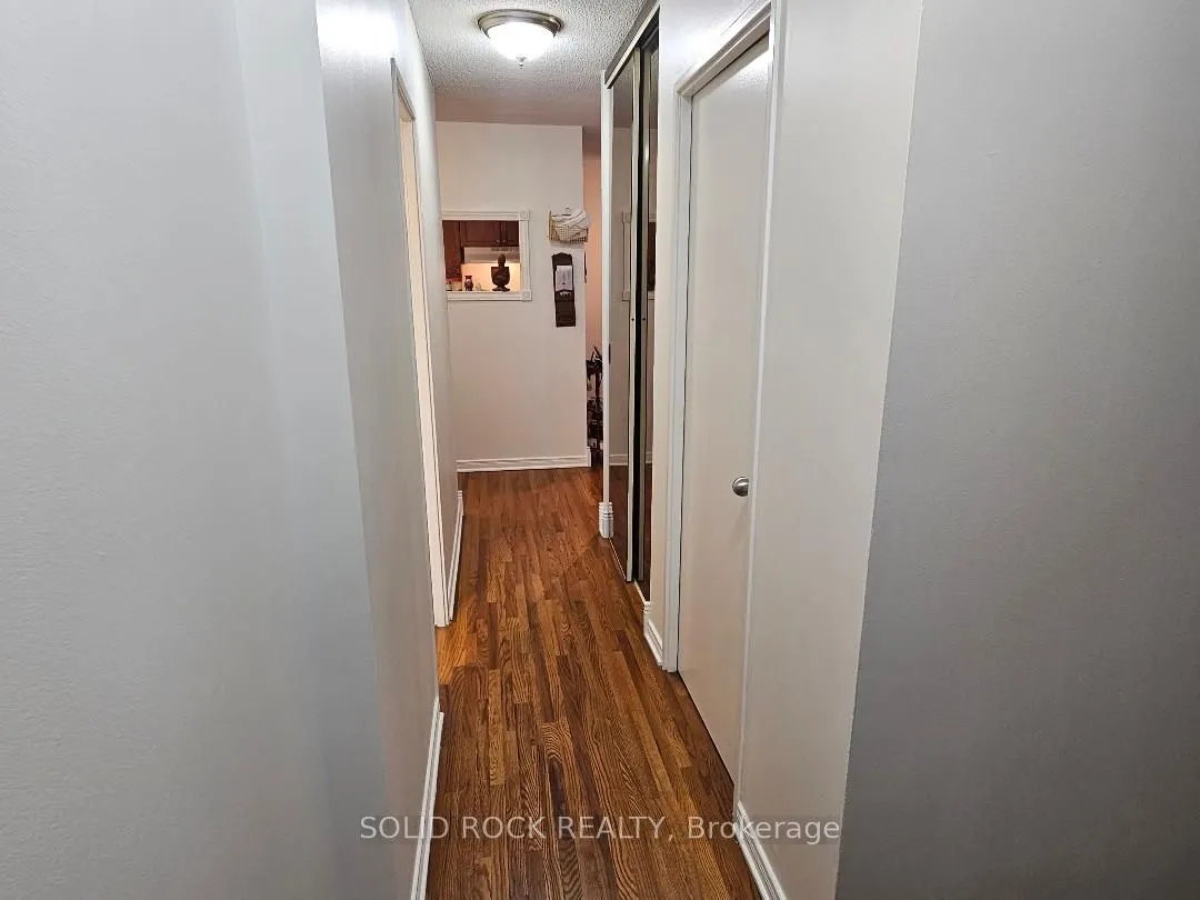 2000 Jasmine Crescent #304